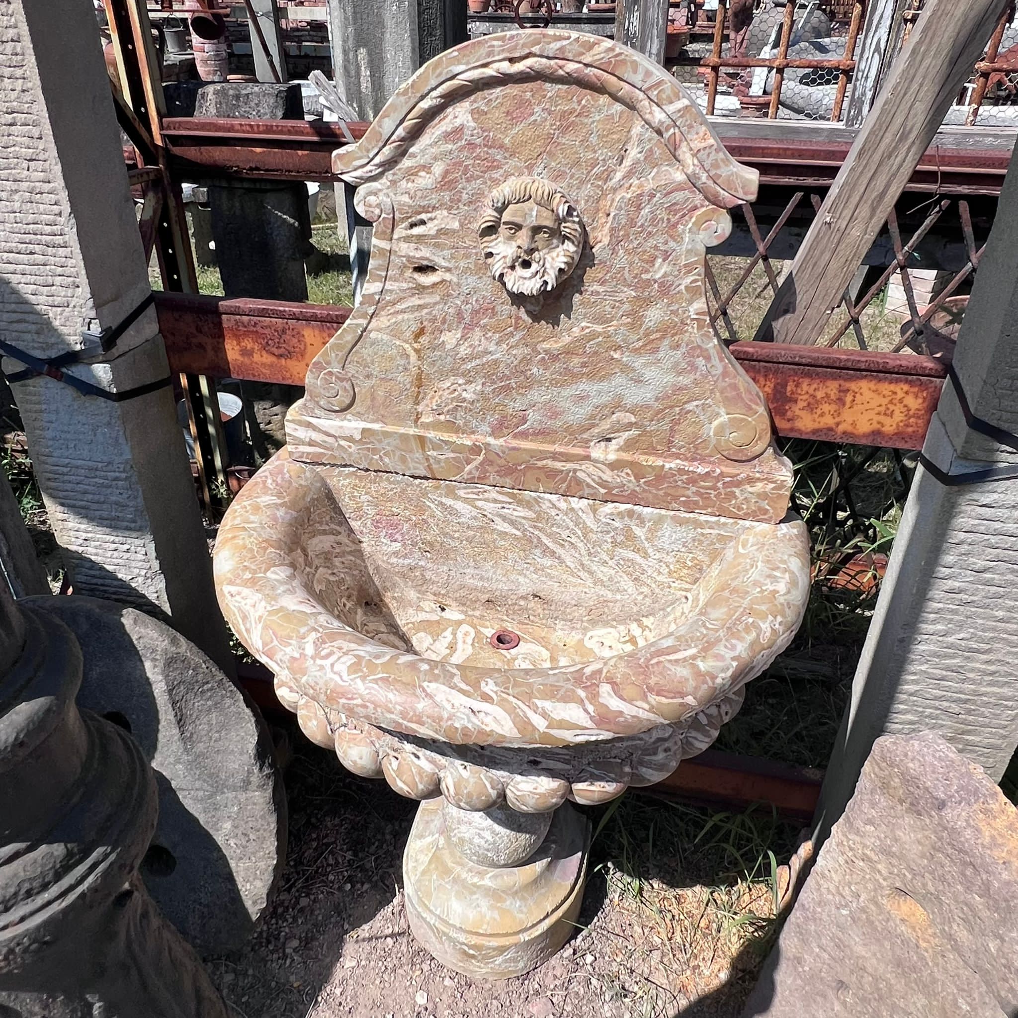 Marble wall fountain