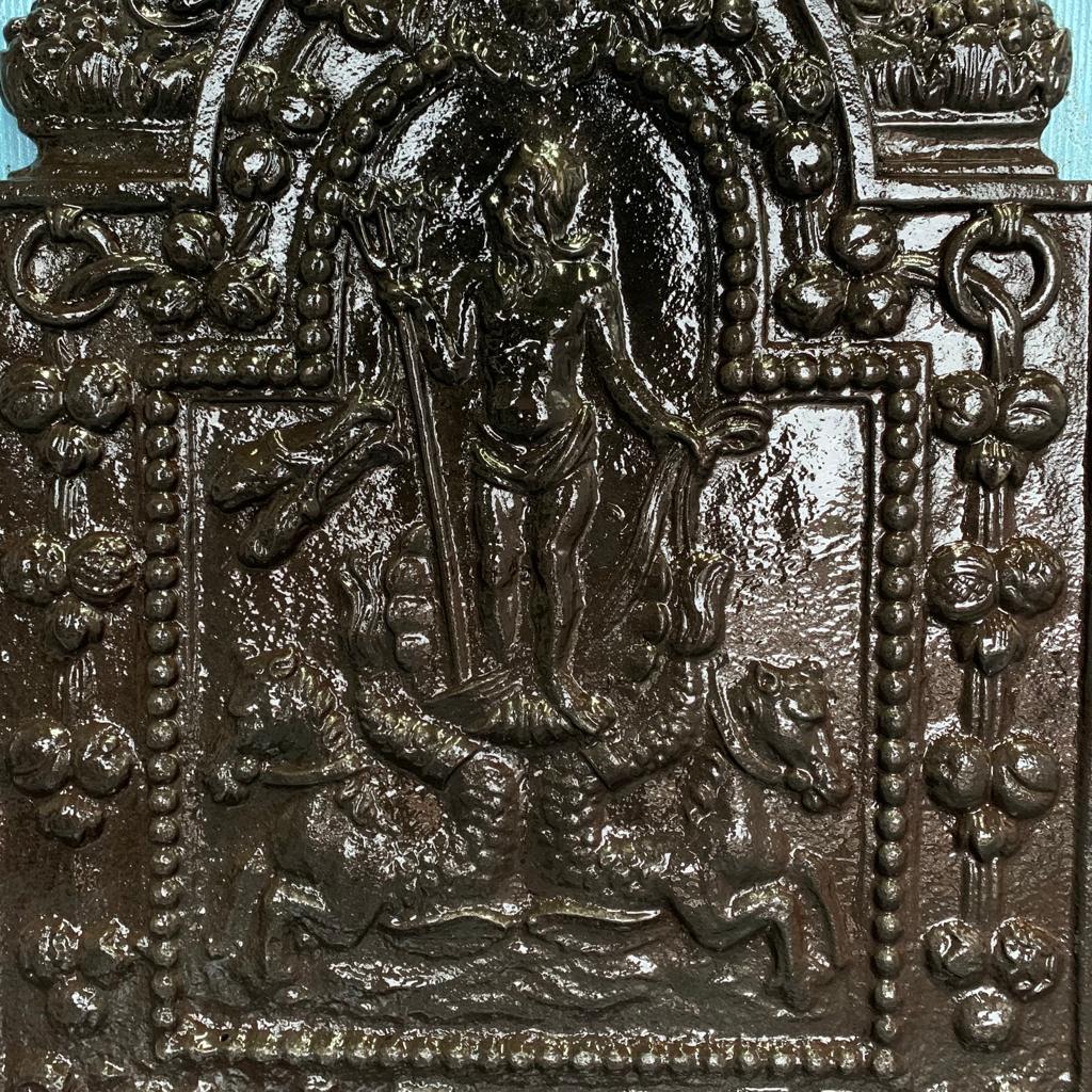 Ghisa da camino con lavorazioni