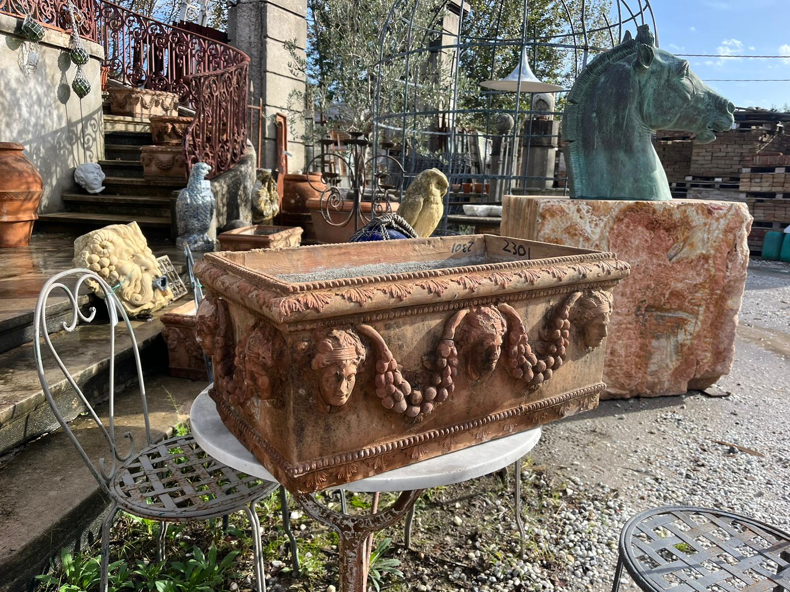 Antica vaschetta in terracotta 