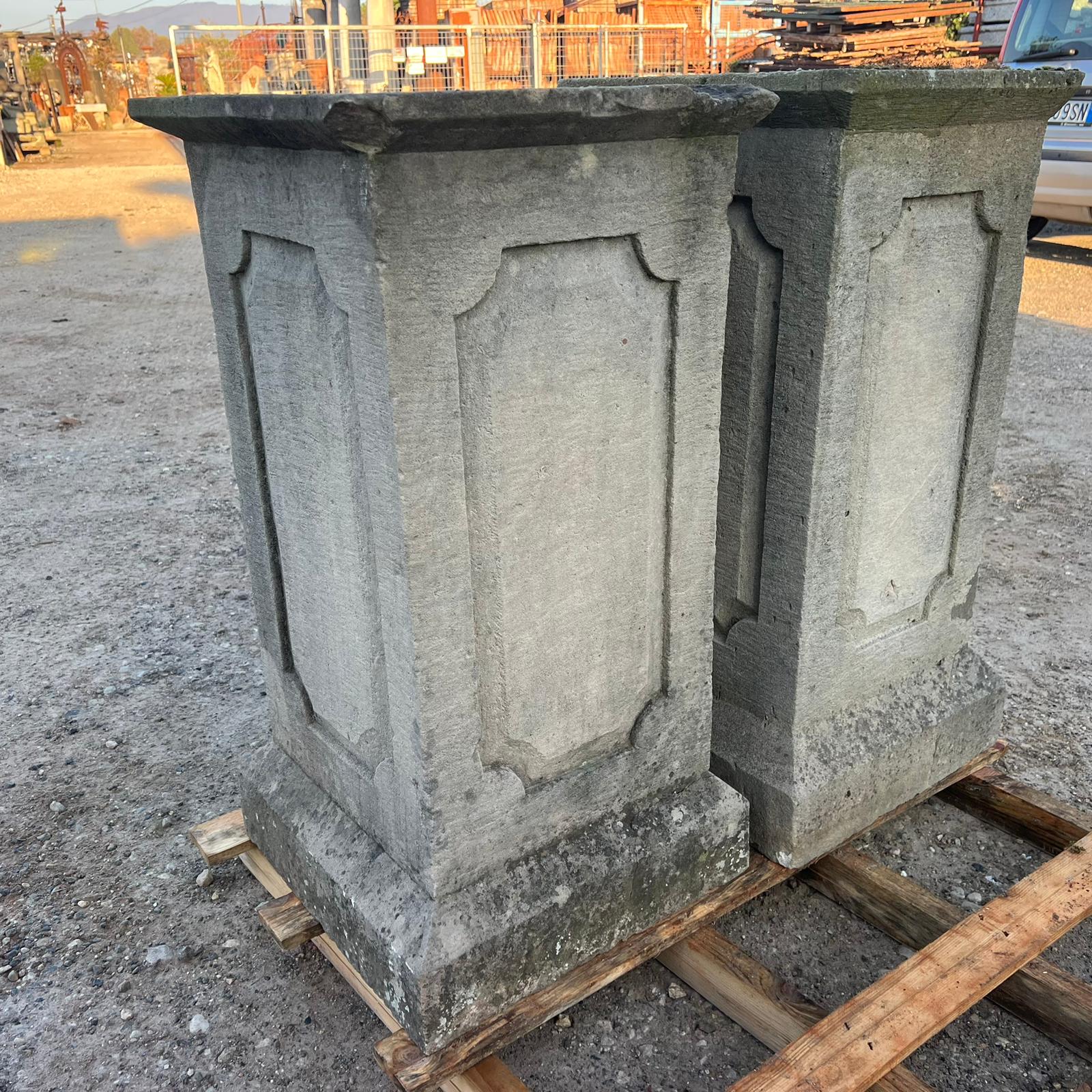 Antiche basi in pietra