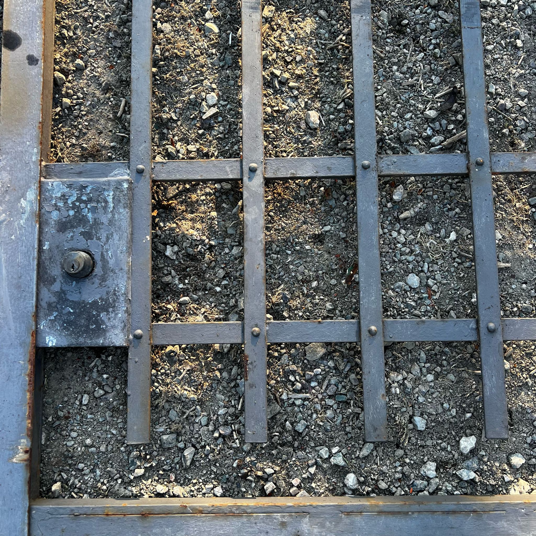 Antico cancello in ferro 