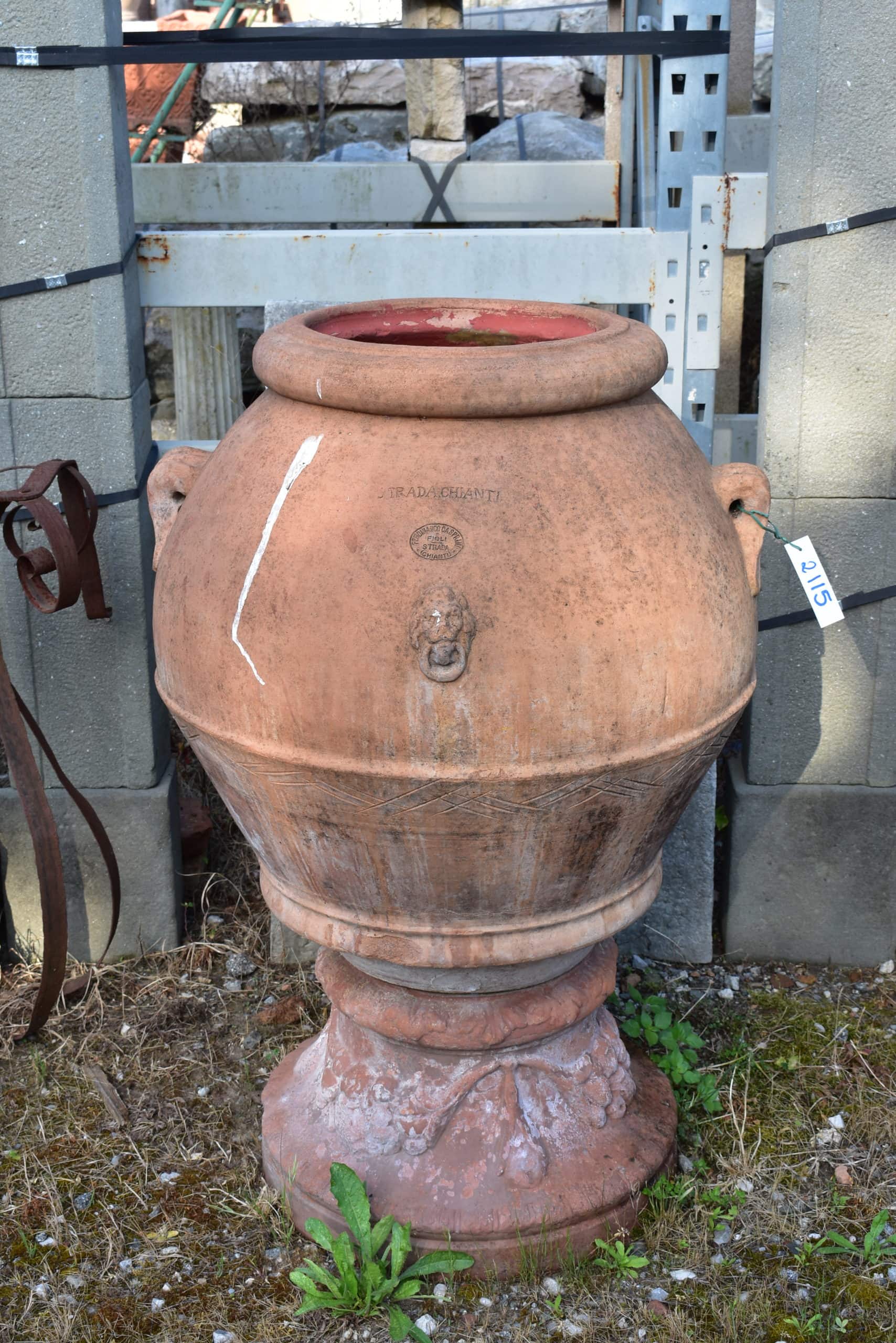 Antico orcio in terracotta 