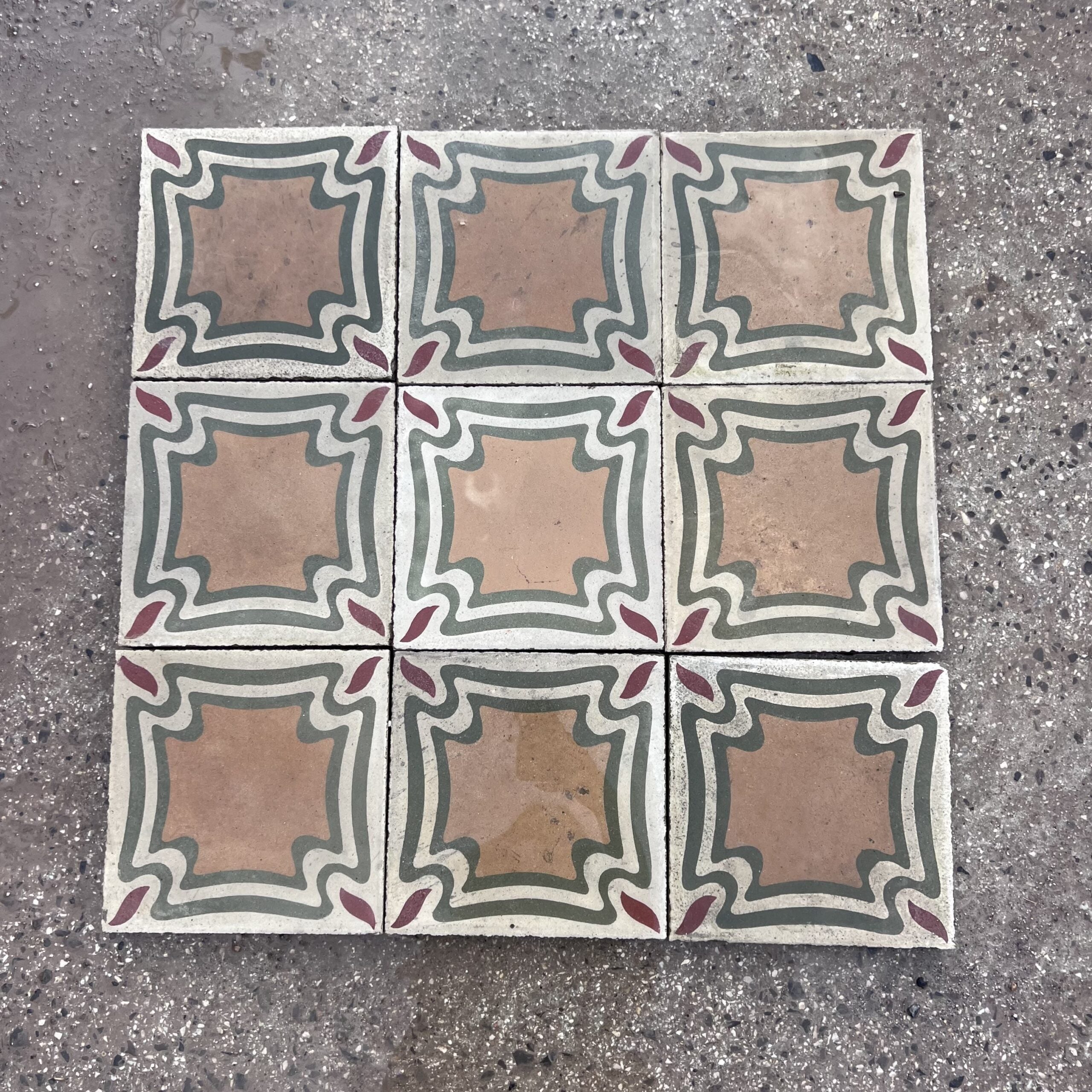 Antico pavimento in cementine 