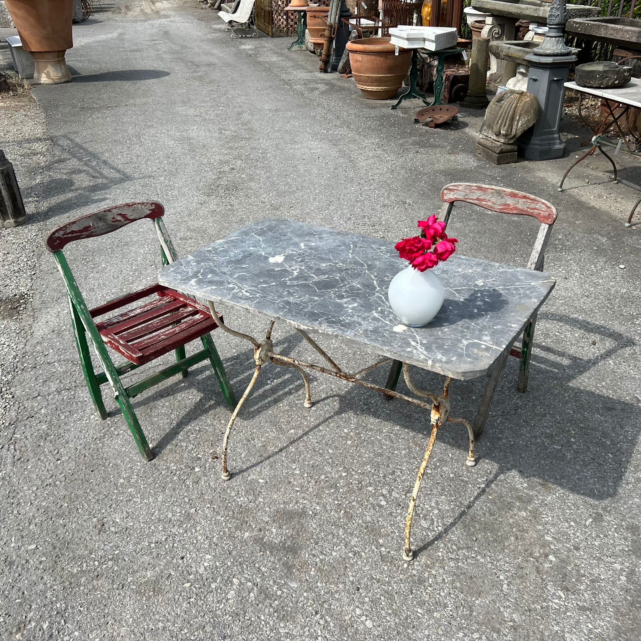 Antico tavolo con piano 