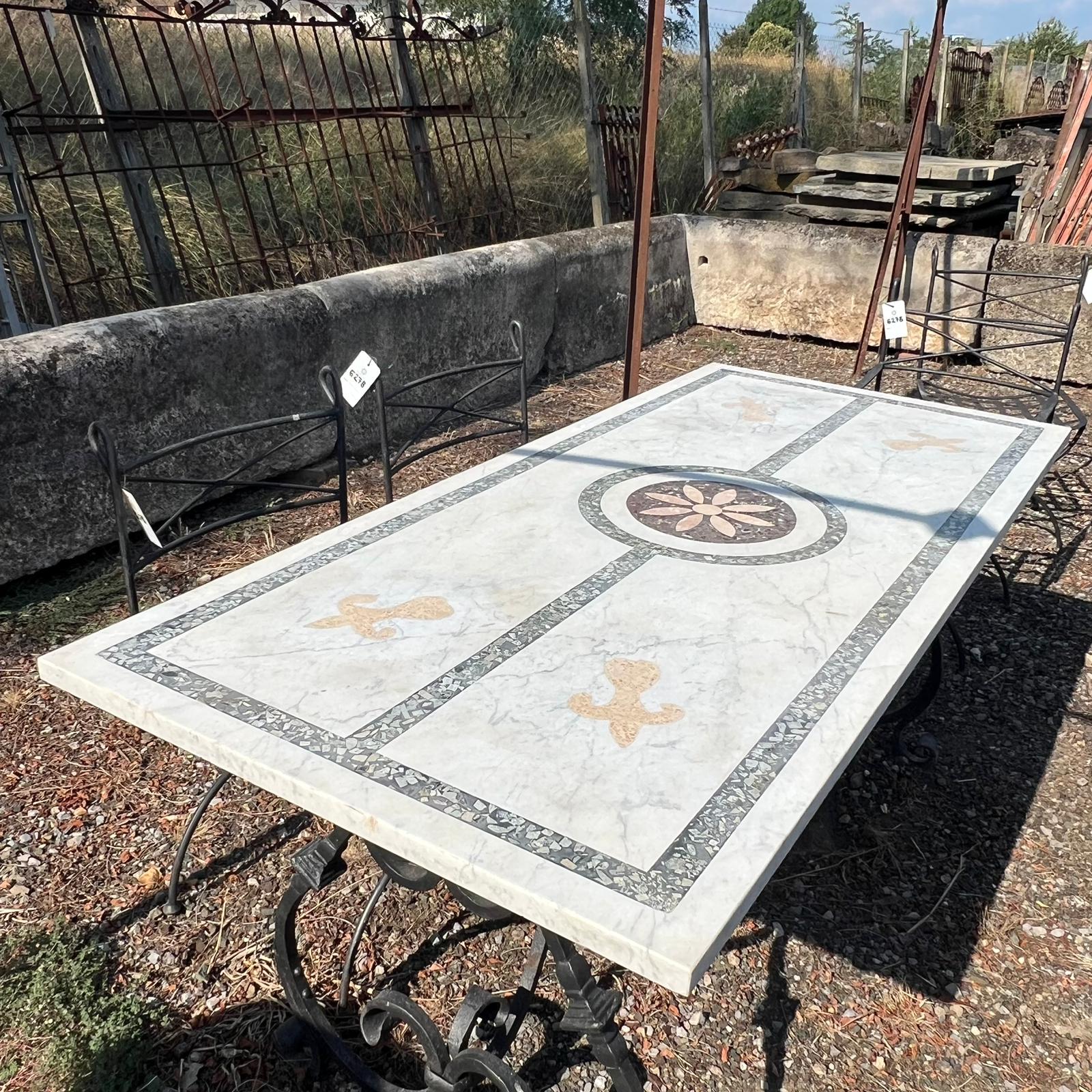 Antico tavolo recuperato