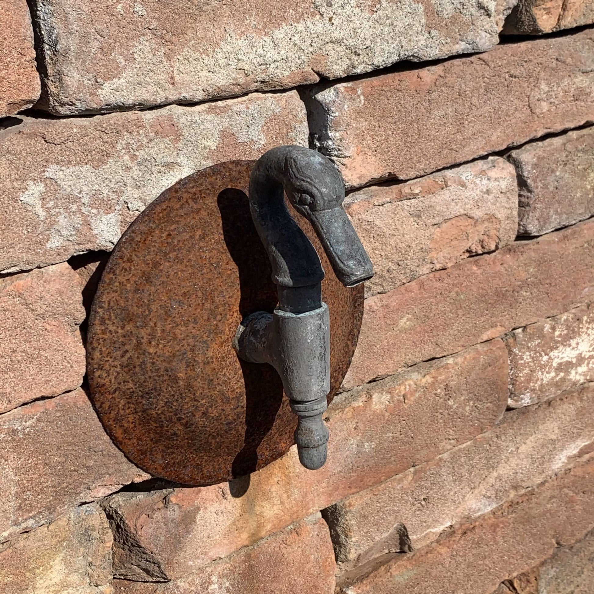 Bocchettone fontana muro 