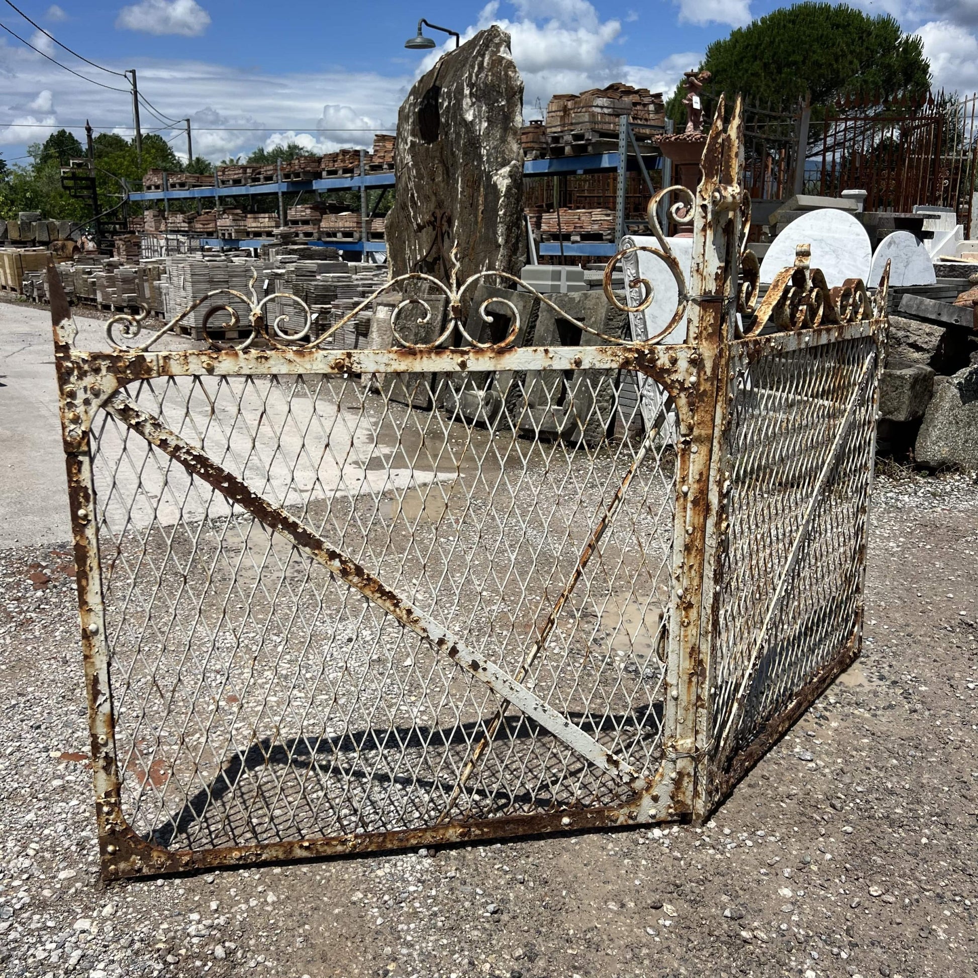 cancello recuperato di ferro 