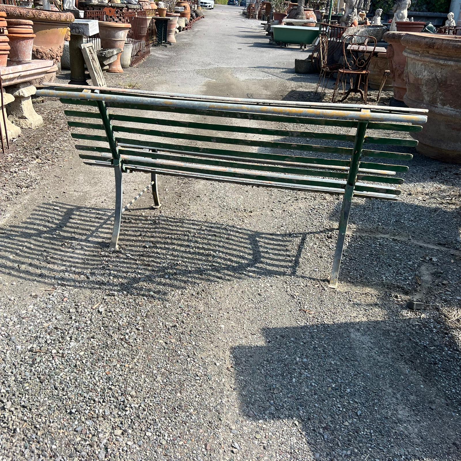coppia di panchine recuperate 