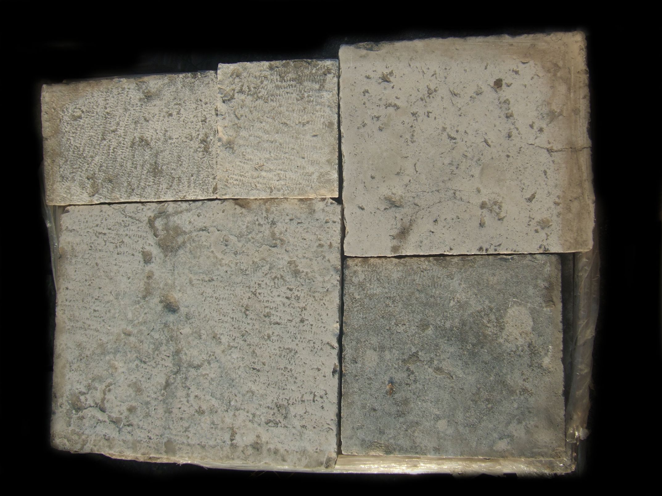 Lastricato in pietra bianca di recupero