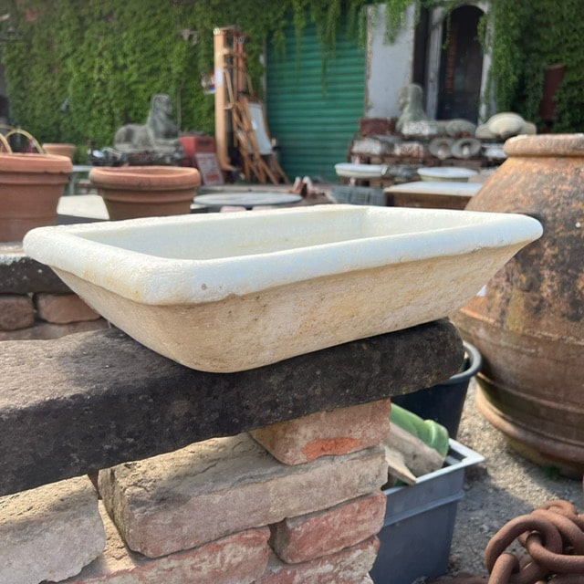 Dettagli lavandino di marmo