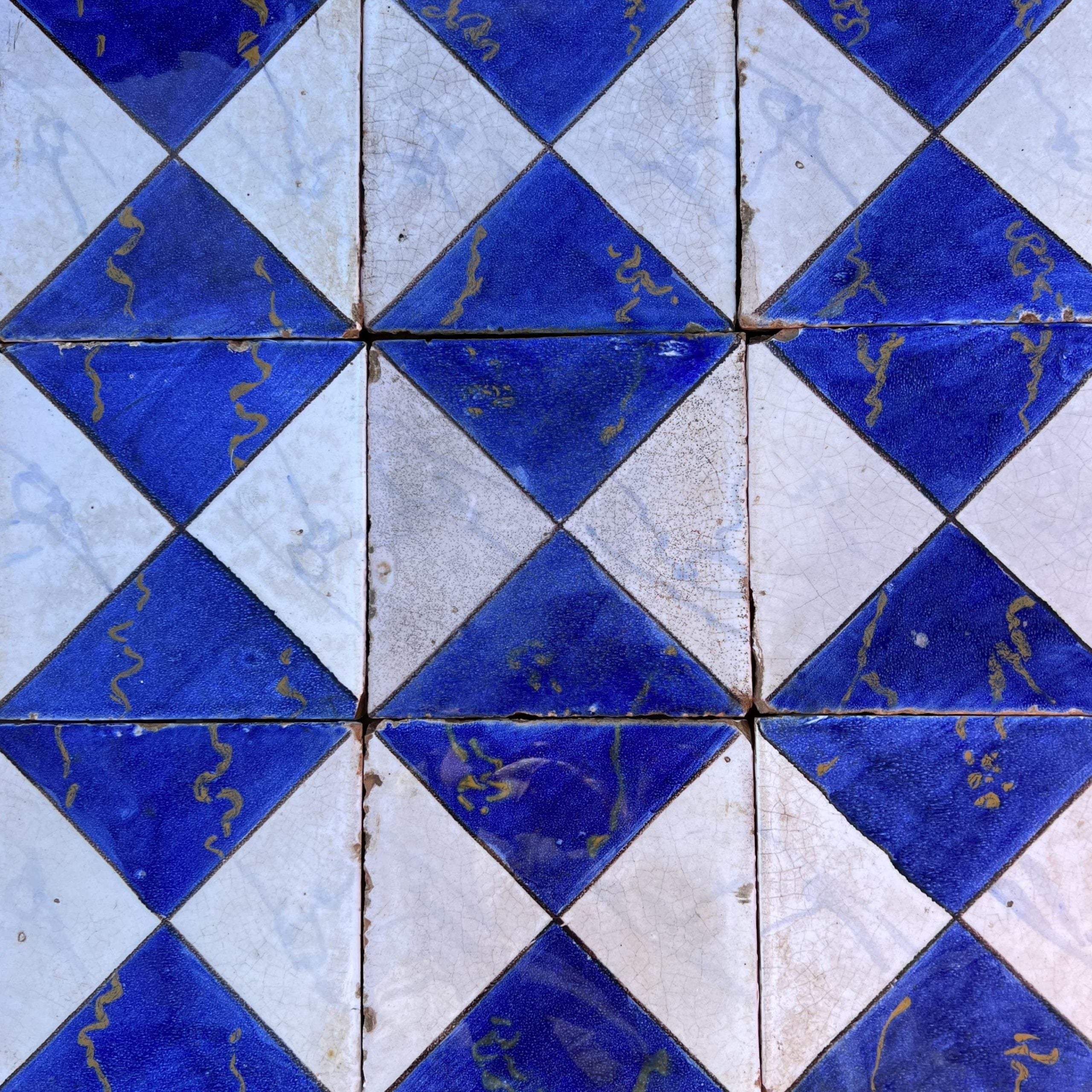 Dettagli maioliche blu e bianche 