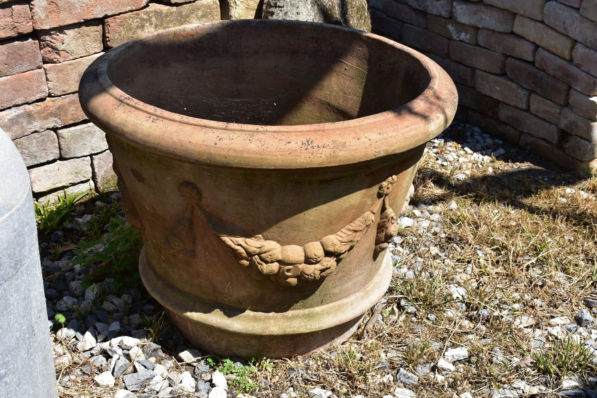 Dettagli piccolo vaso antico 