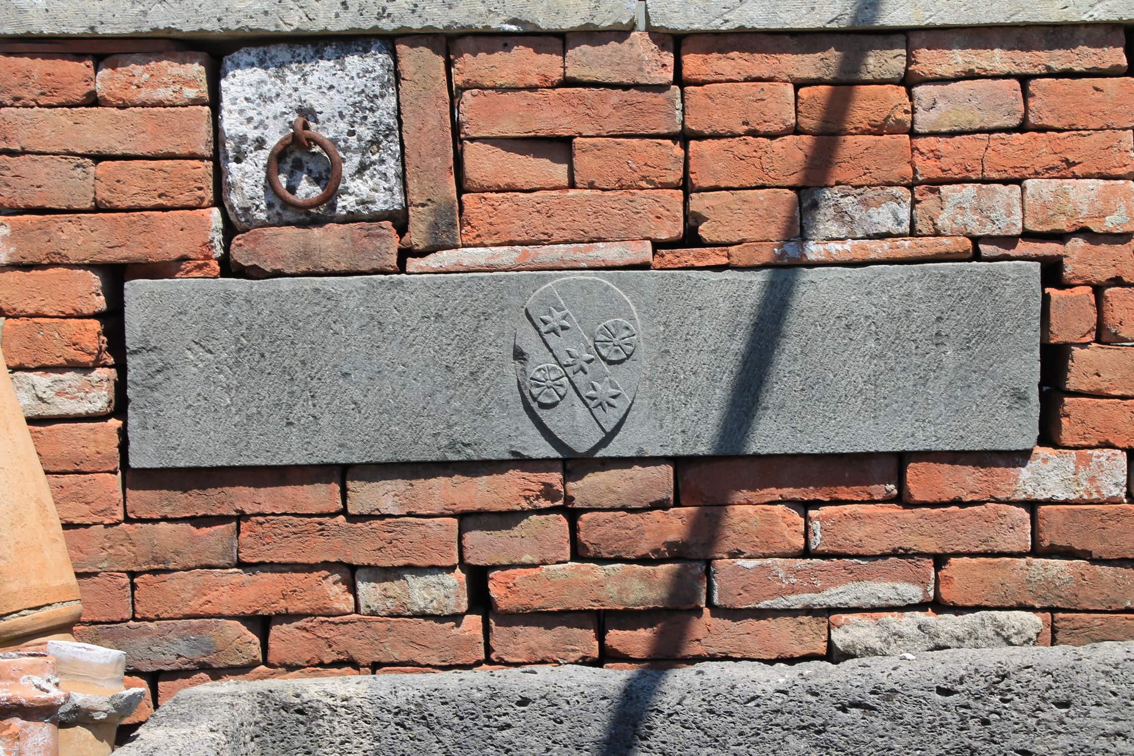 Dettagli2 Fontana a muro