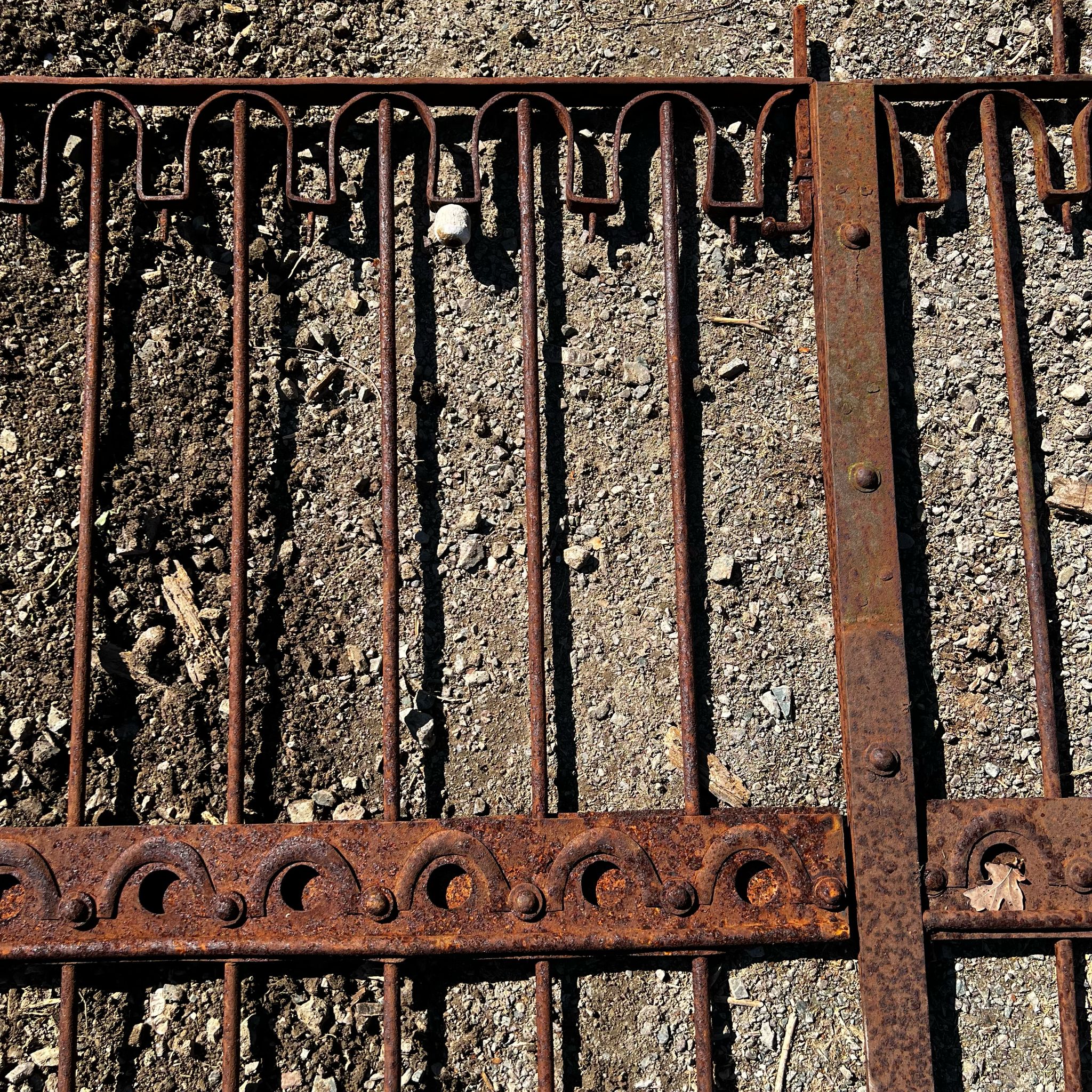 Dettaglio antico cancello in ferro 