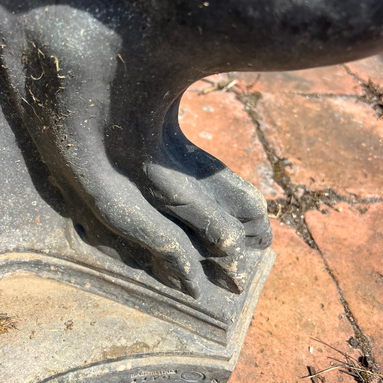 Dettaglio base antica