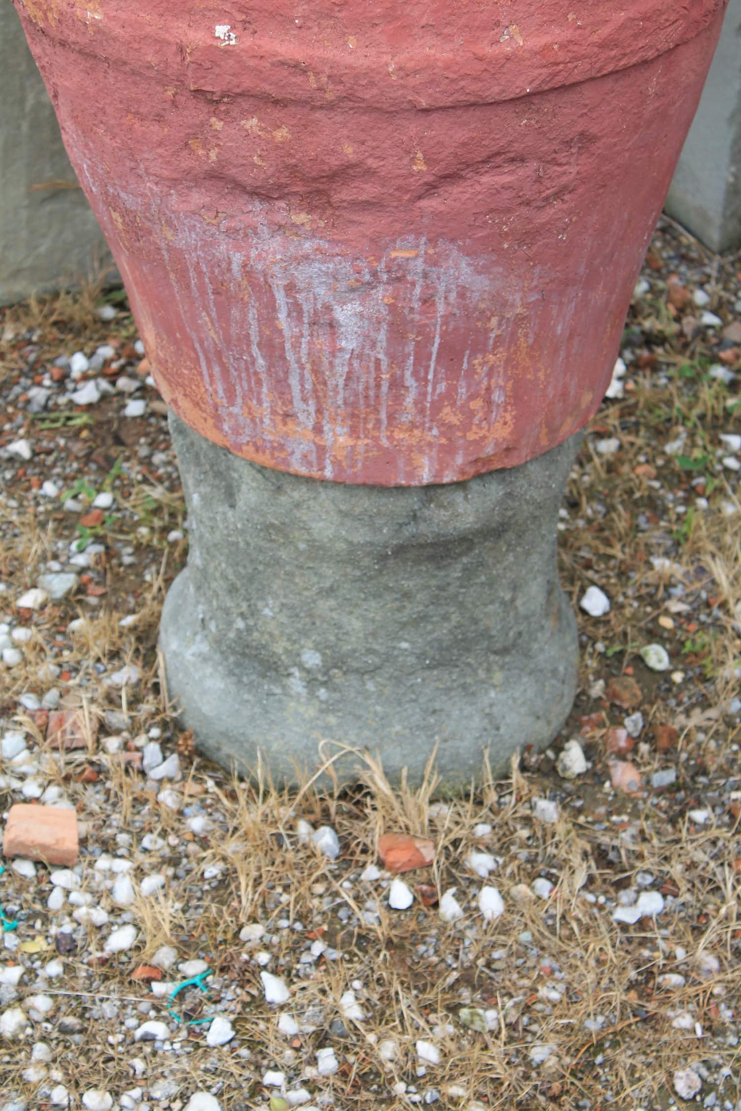 Dettaglio base orcio piccolo