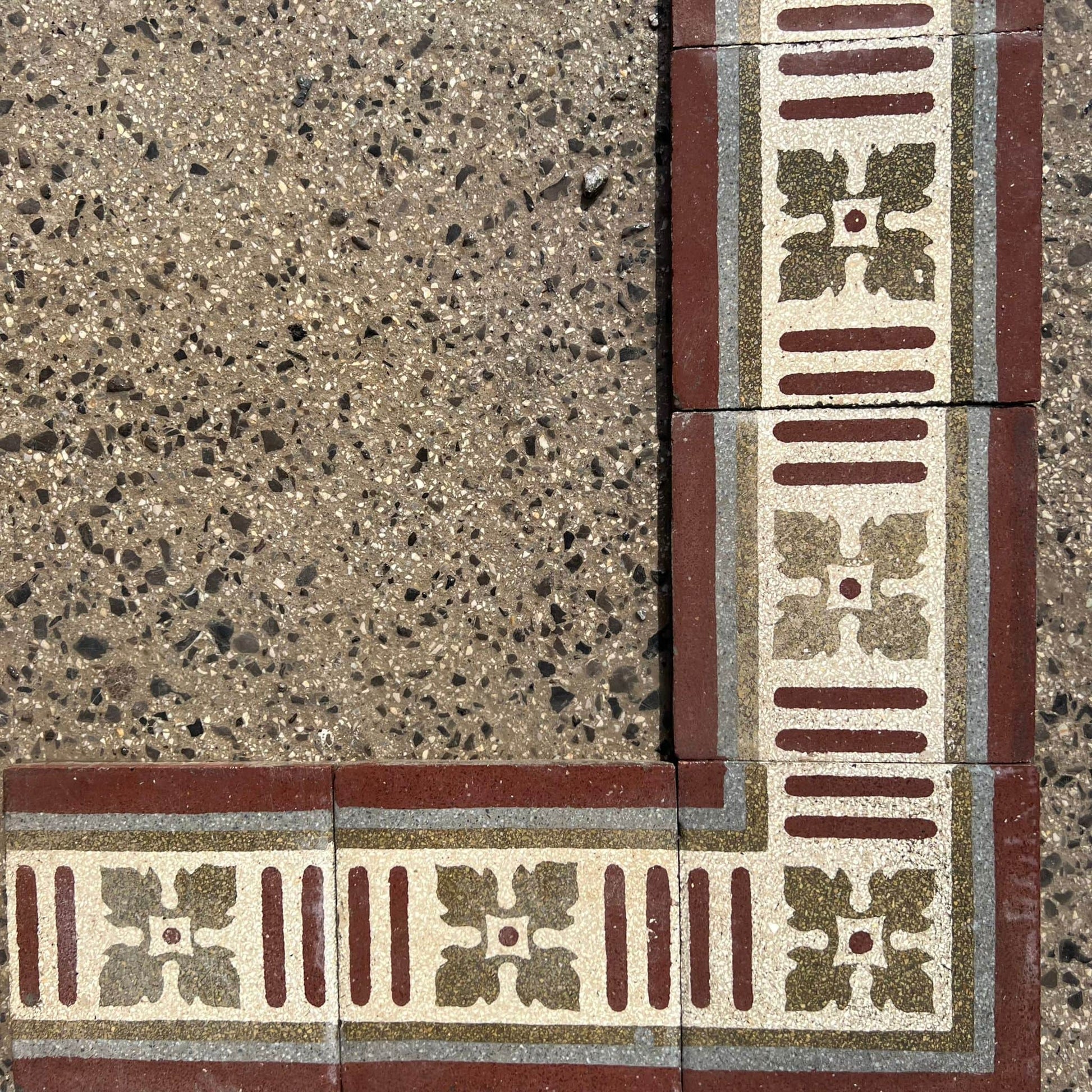 Dettaglio bordo in graniglia 