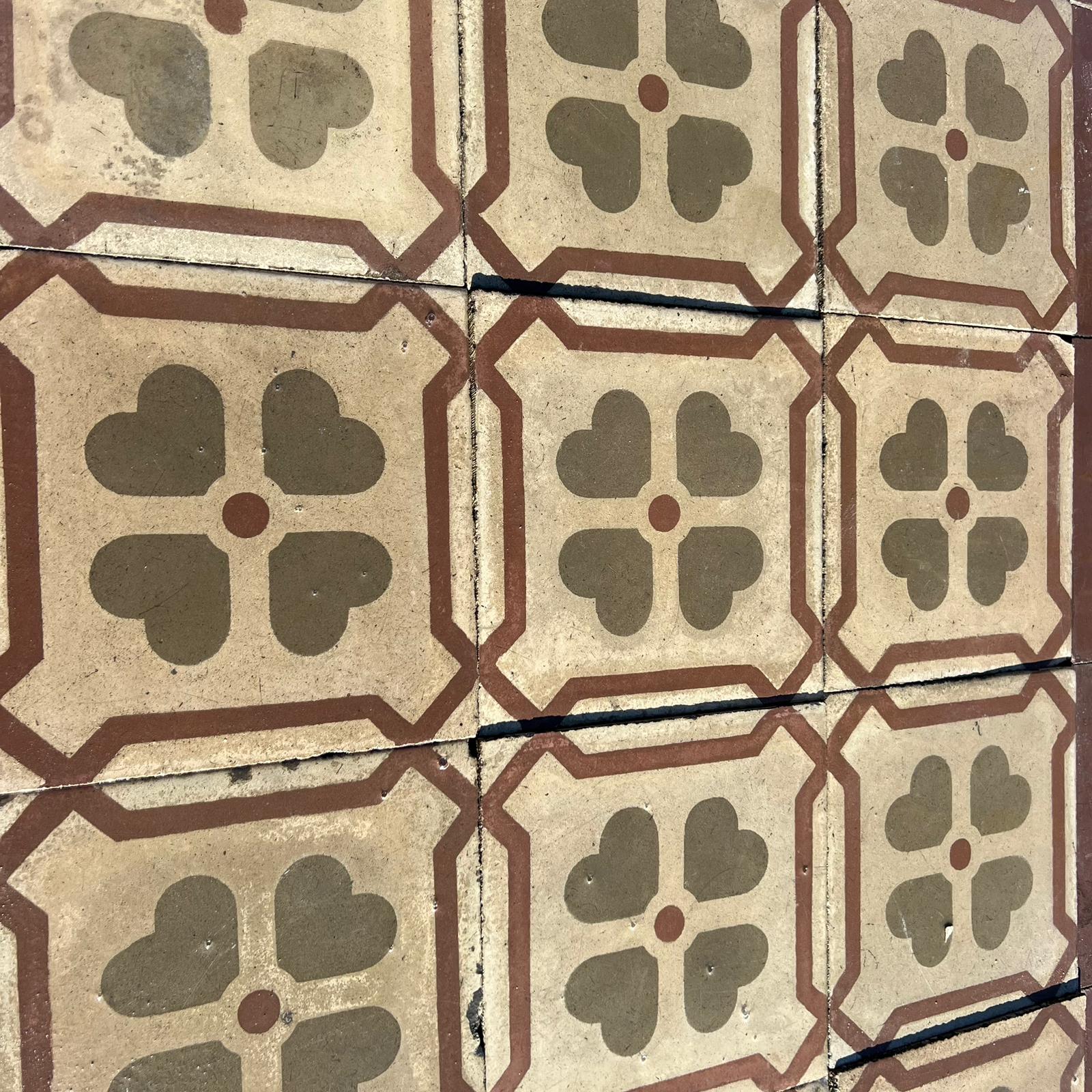 Dettaglio cementine antiche 