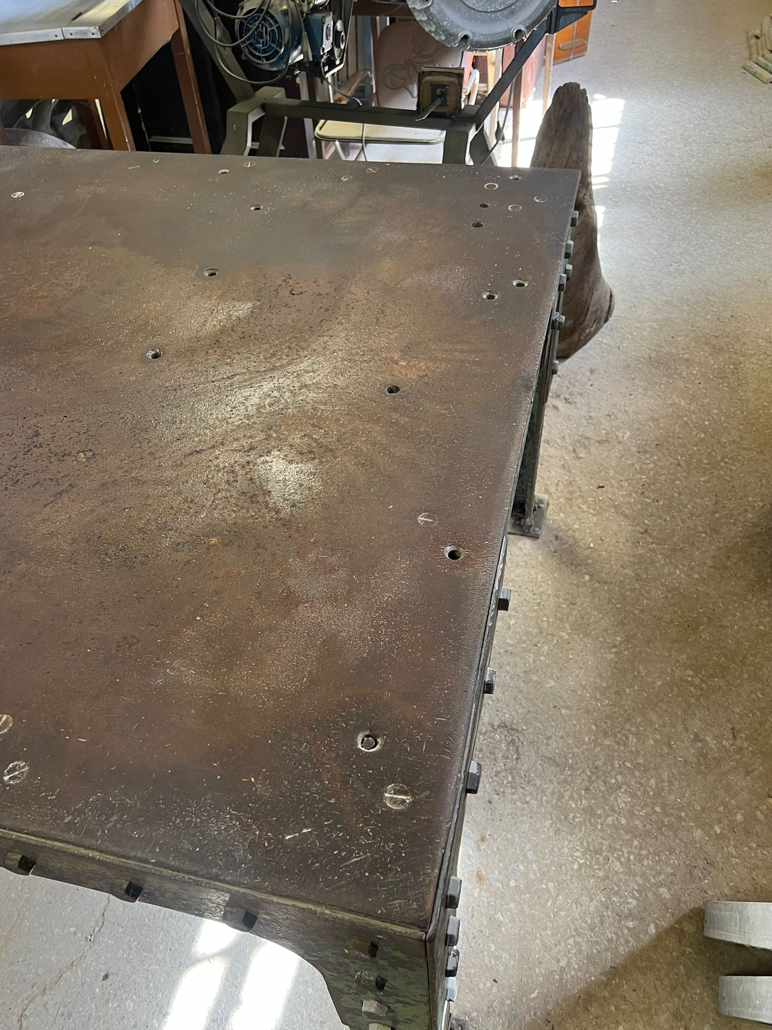 Dettaglio ferro di tavolo