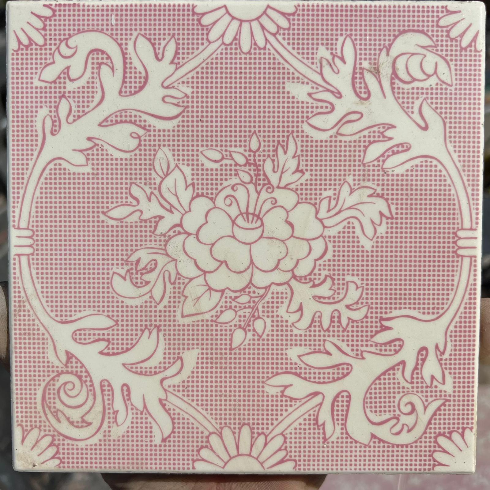 Dettaglio mattonelle rosa 
