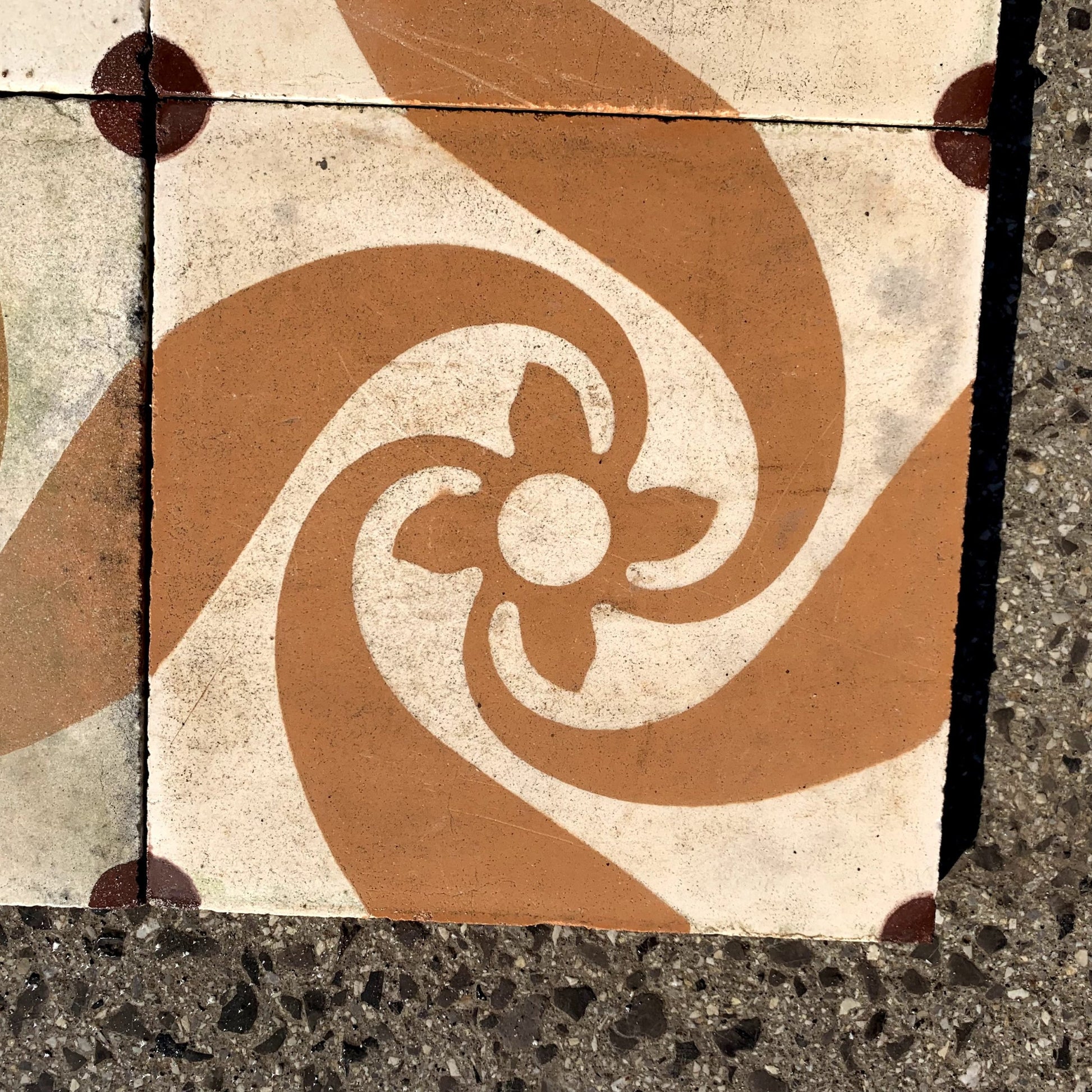 Dettaglio pavimento di cementina 