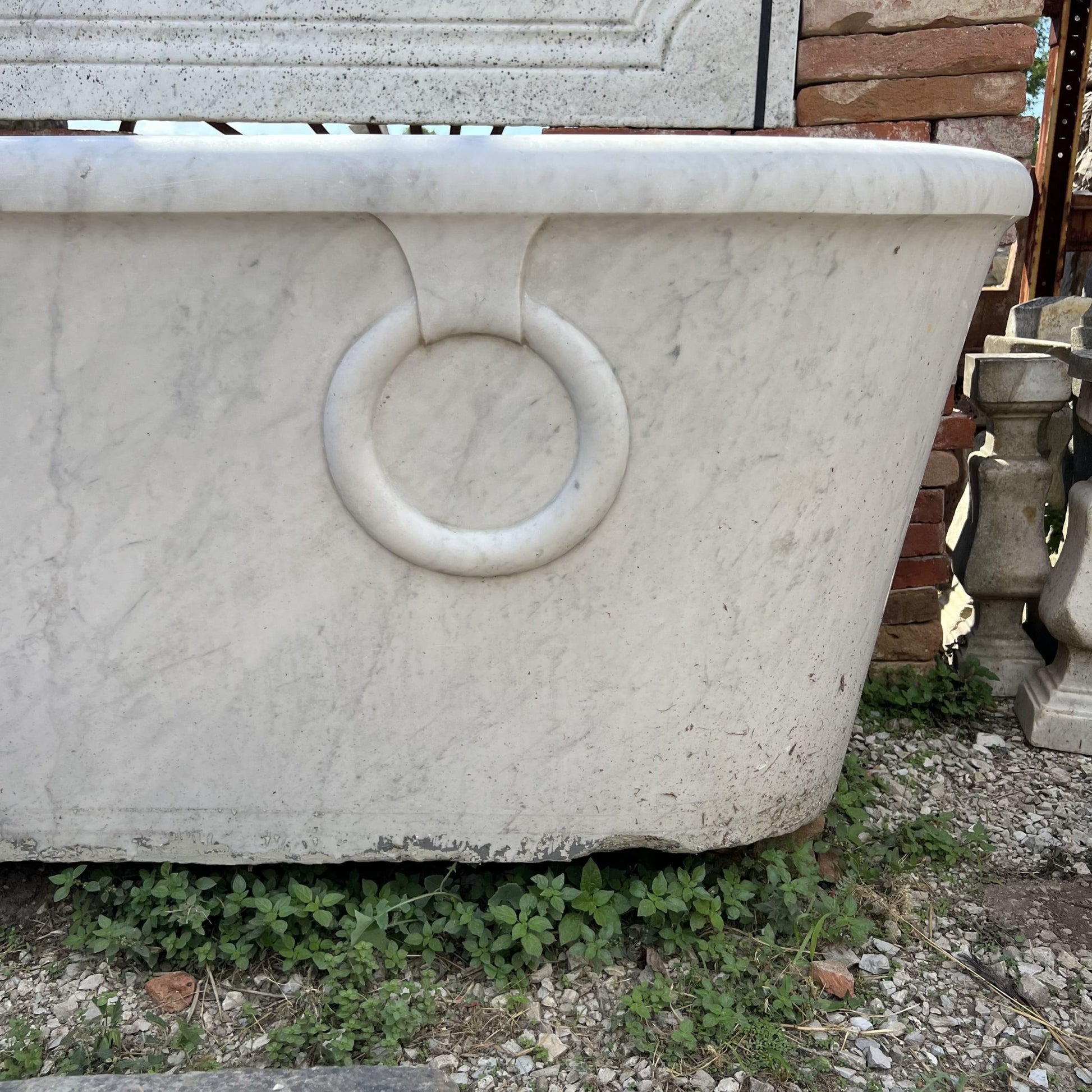 Dettagli vasca in marmo 