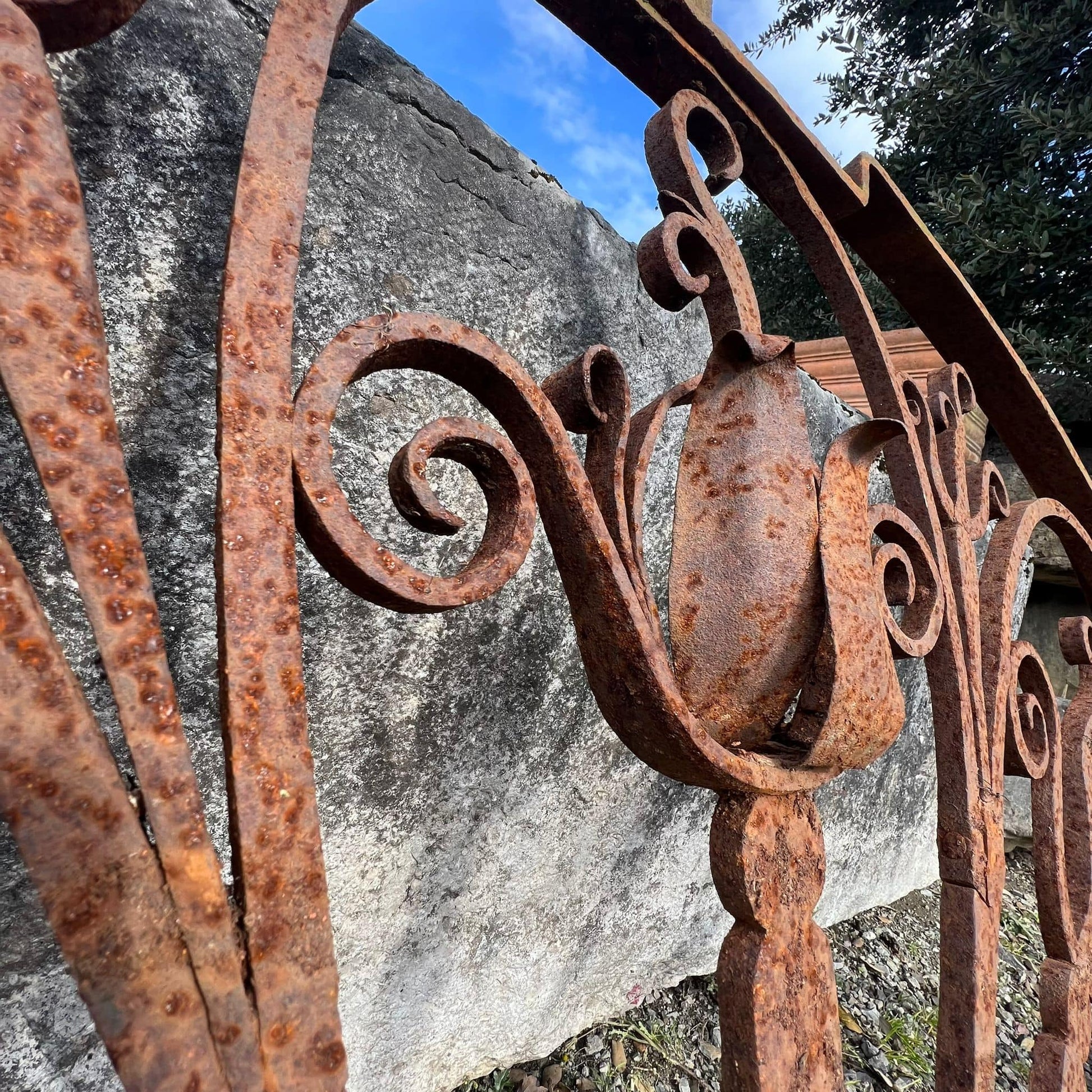 Fiore in ferro 
