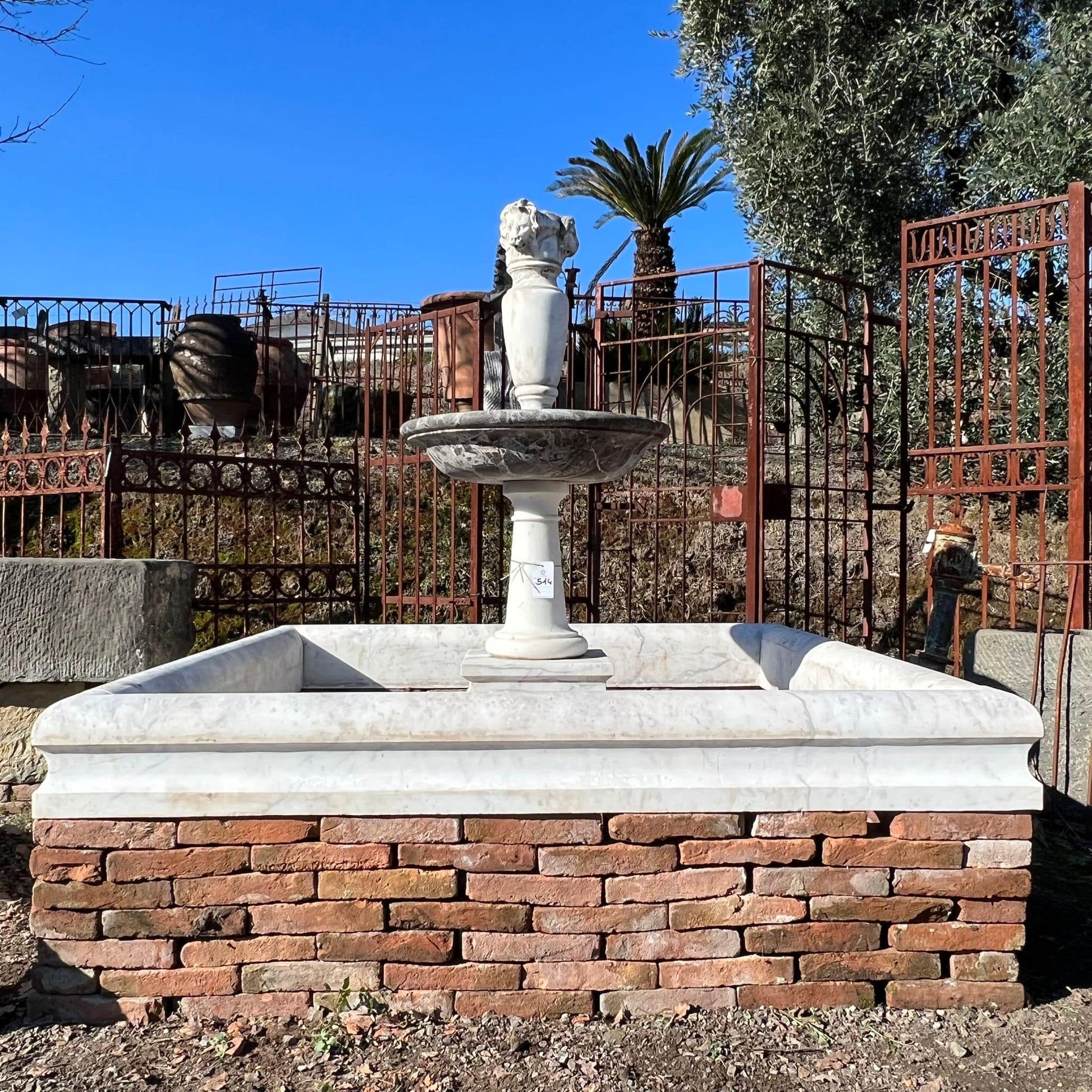 fontana in marmo