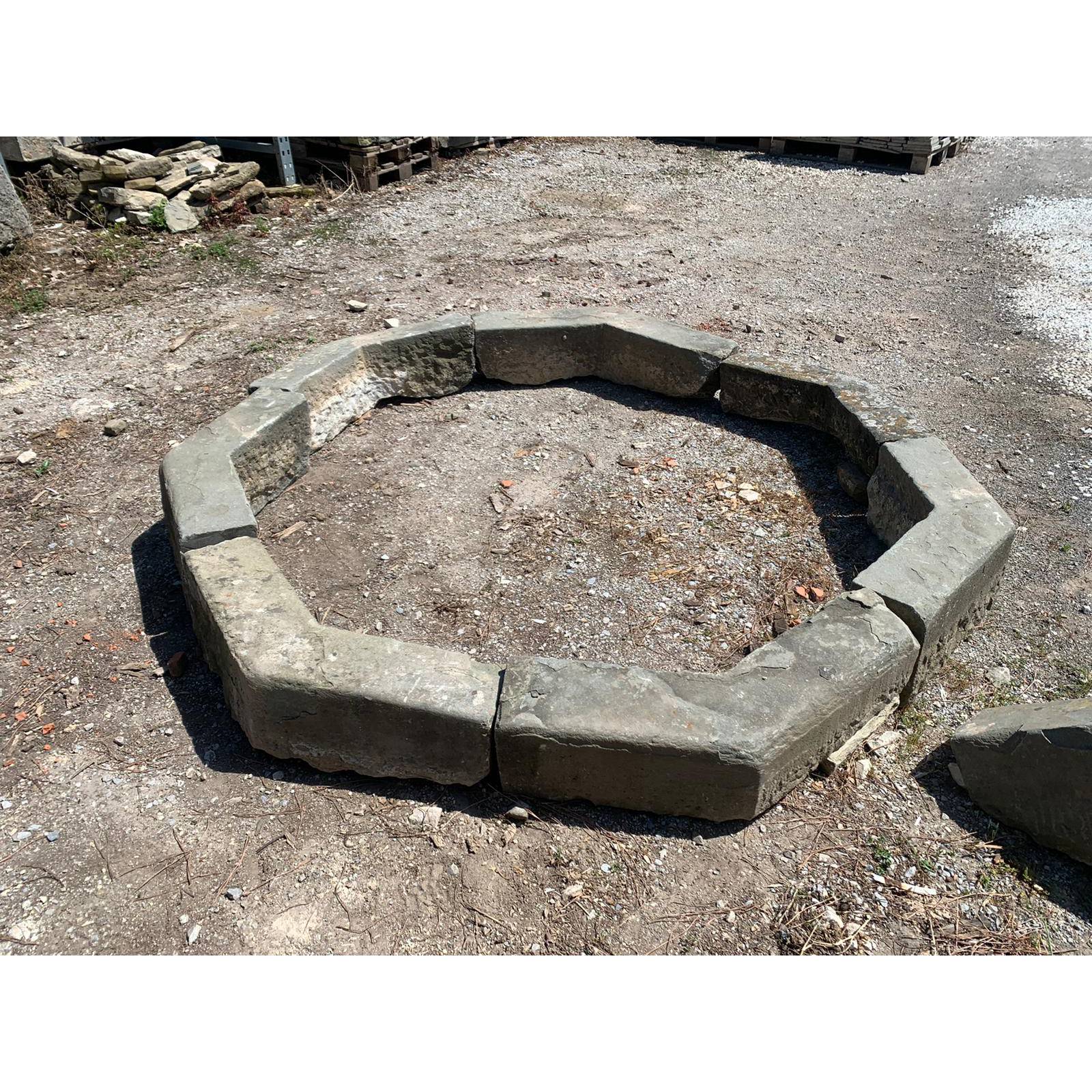 Fontana in pietra da centro 