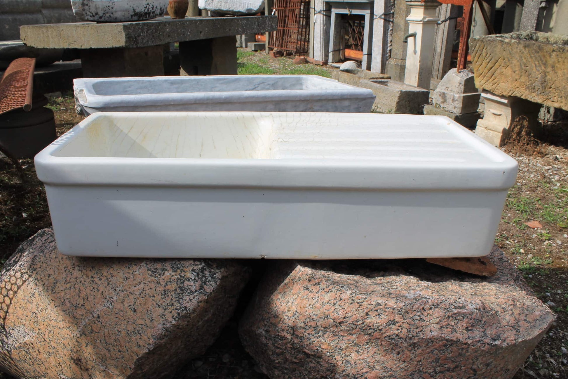 Lavandino in ceramica