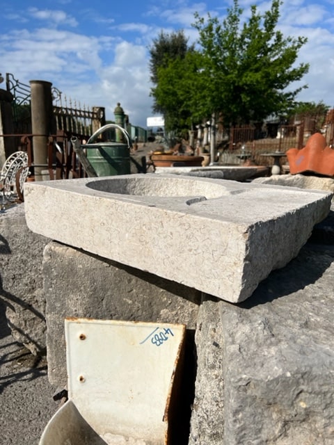 Sink with round hole - LAV 096