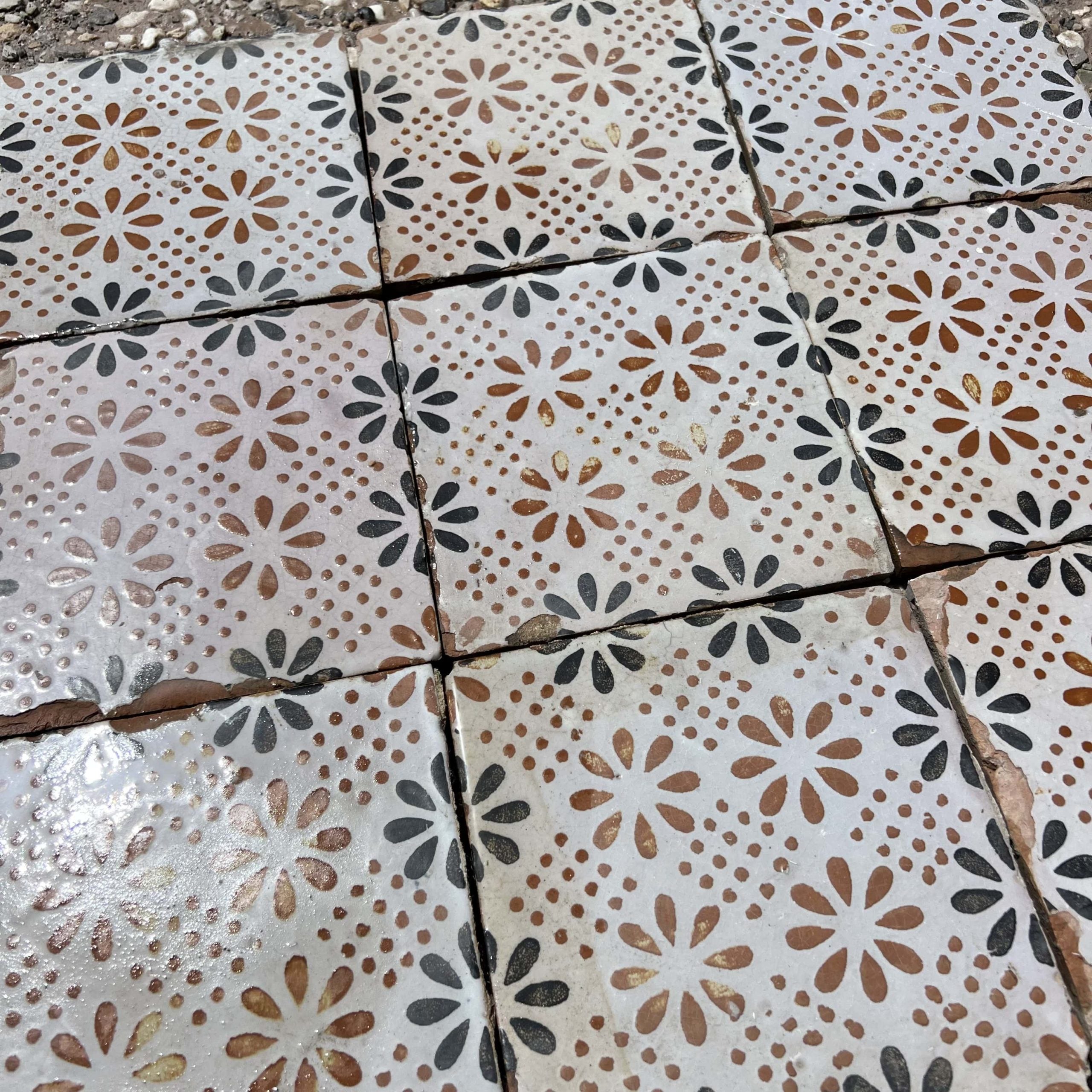 Maioliche con margherite - MAI 108