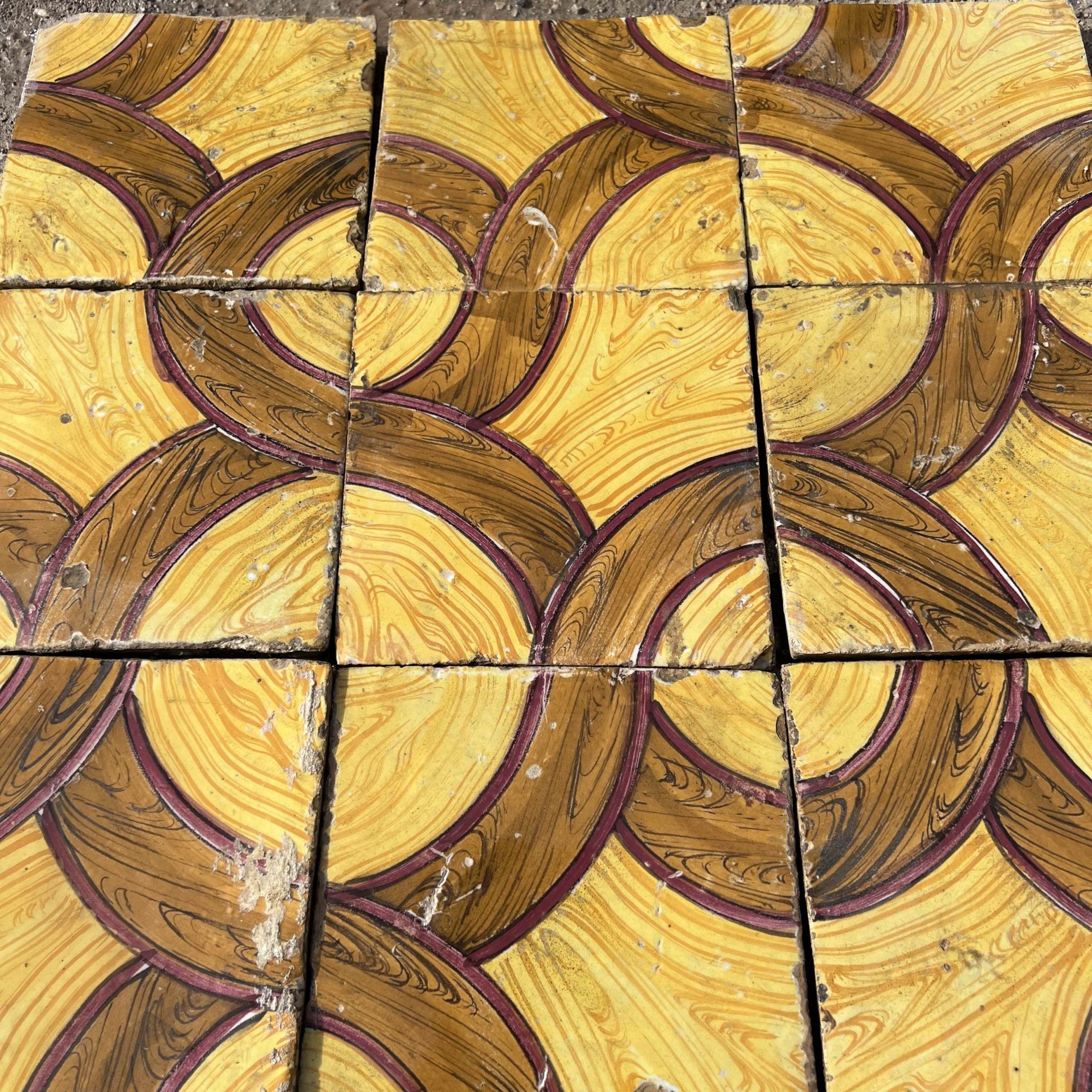 Yellow majolica with circles - MAI 136