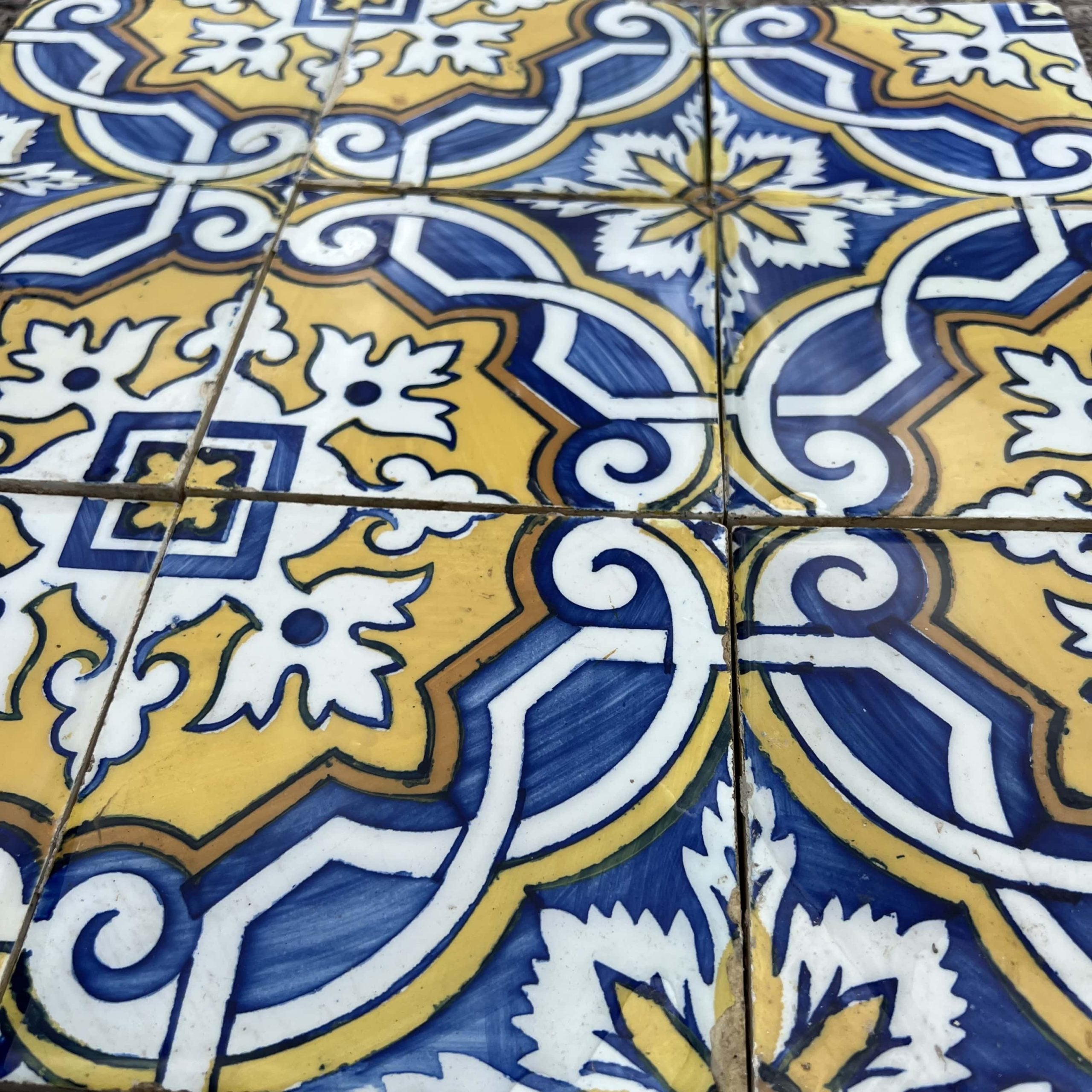 Decorated Tiles - MAI 127
