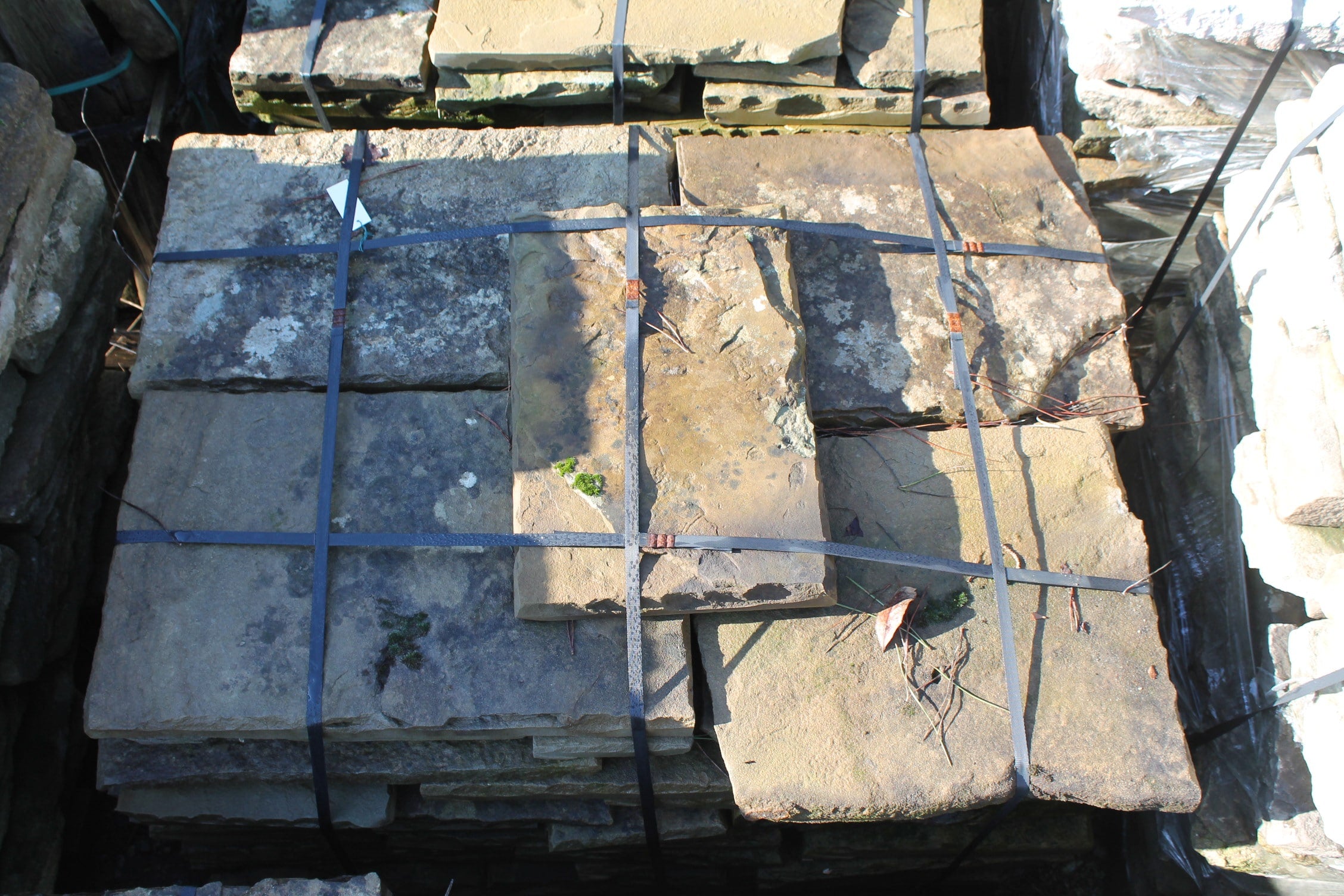 Pavimenti antichi in pietra. Lastricato in pietra antica di recupero - Pavimenti antichi in pietra antica