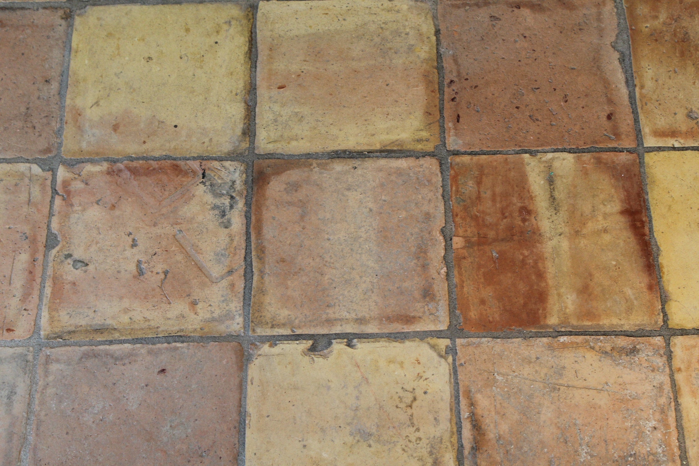 Reclaimed terracotta floor 20 cm x 20 cm