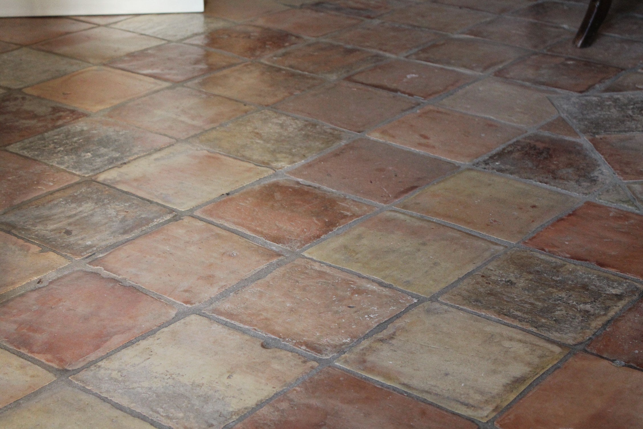 Pavimento in cotto di recupero 20 cm x 20 cm