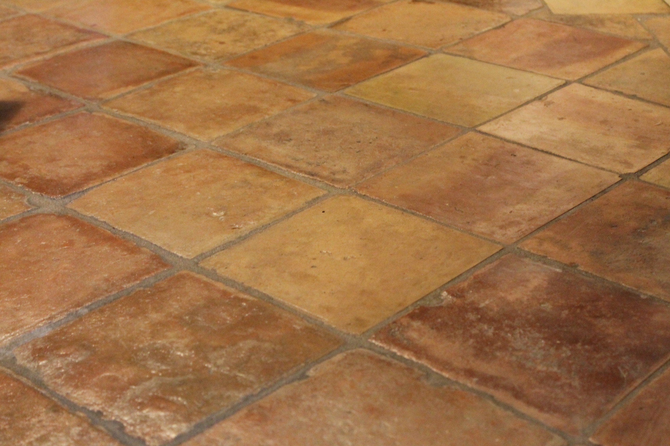 Reclaimed terracotta floor 20 cm x 20 cm