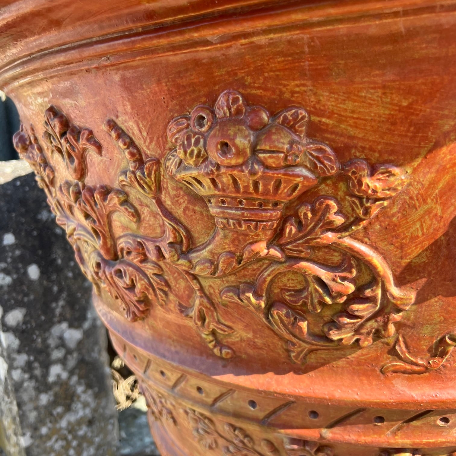 Glazed Ricceri basin