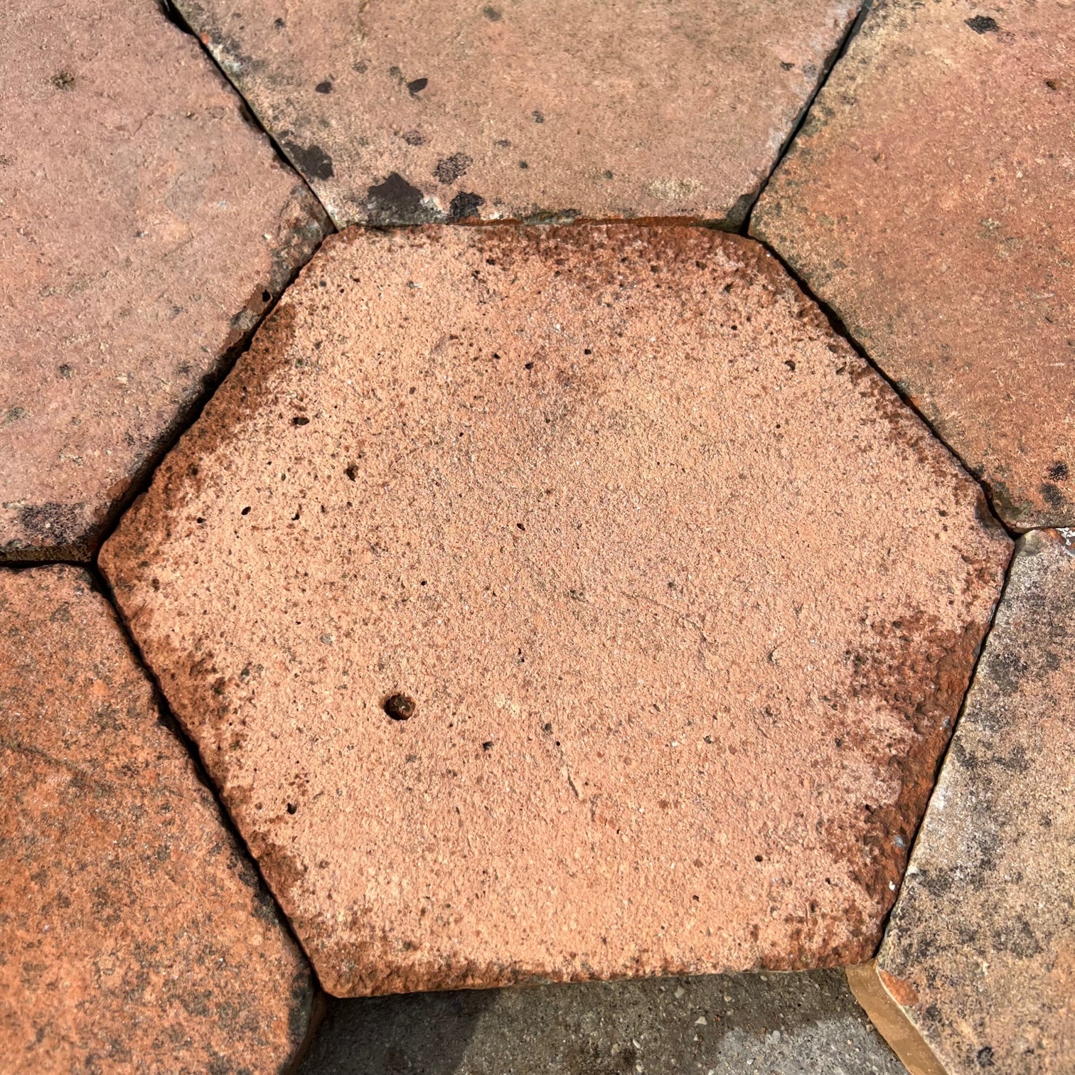 Pavimento in cotto esagonale lato 12,5