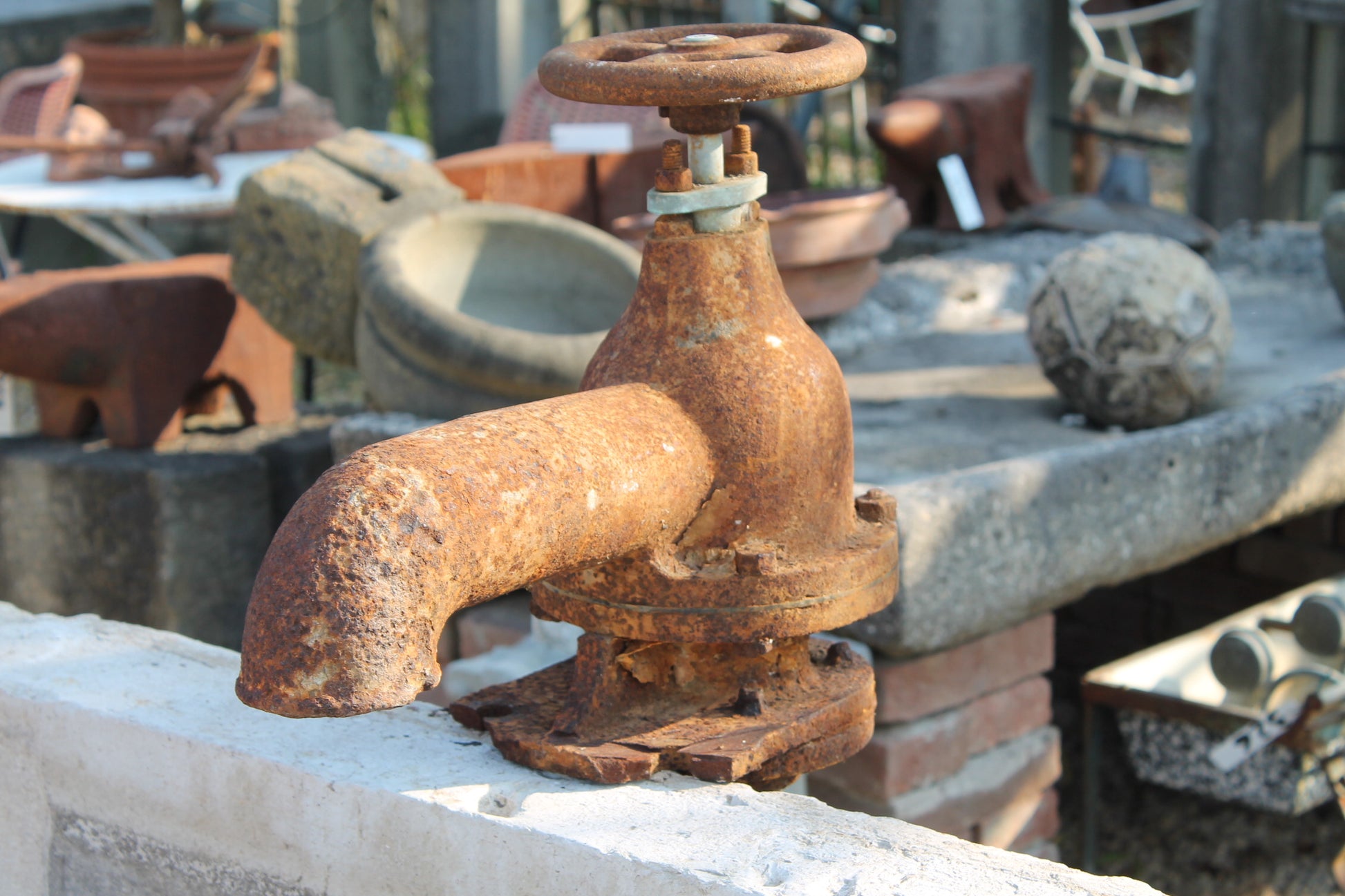 bocchettone antico in ghisa