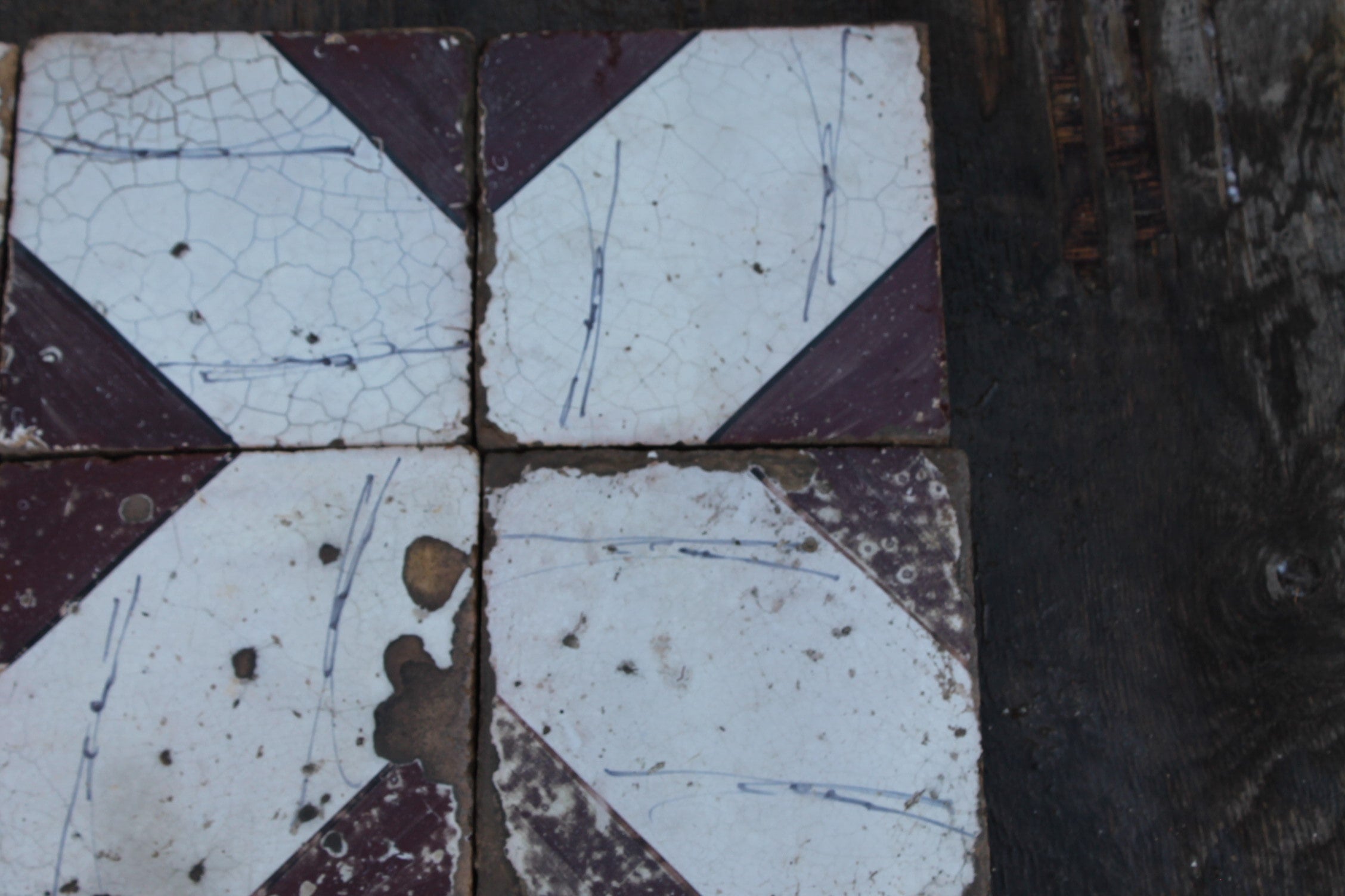 White and brown majolica - MAI 139