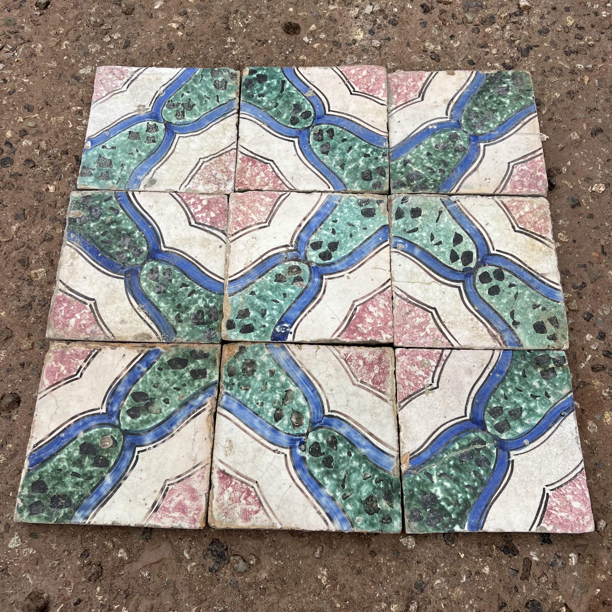 Pink and Green Decorated Majolica - MAI 155