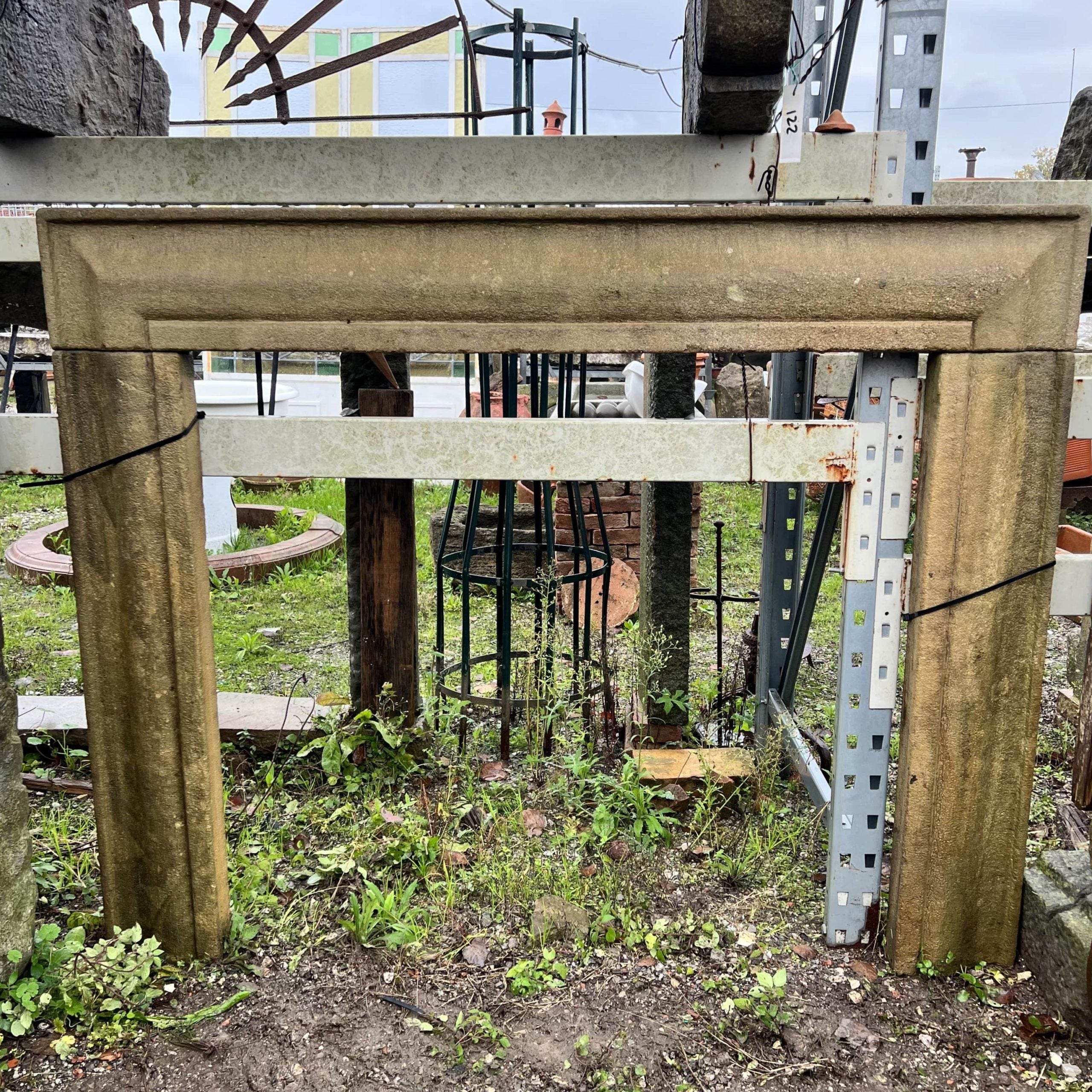 Camino in pietra- 162 cm