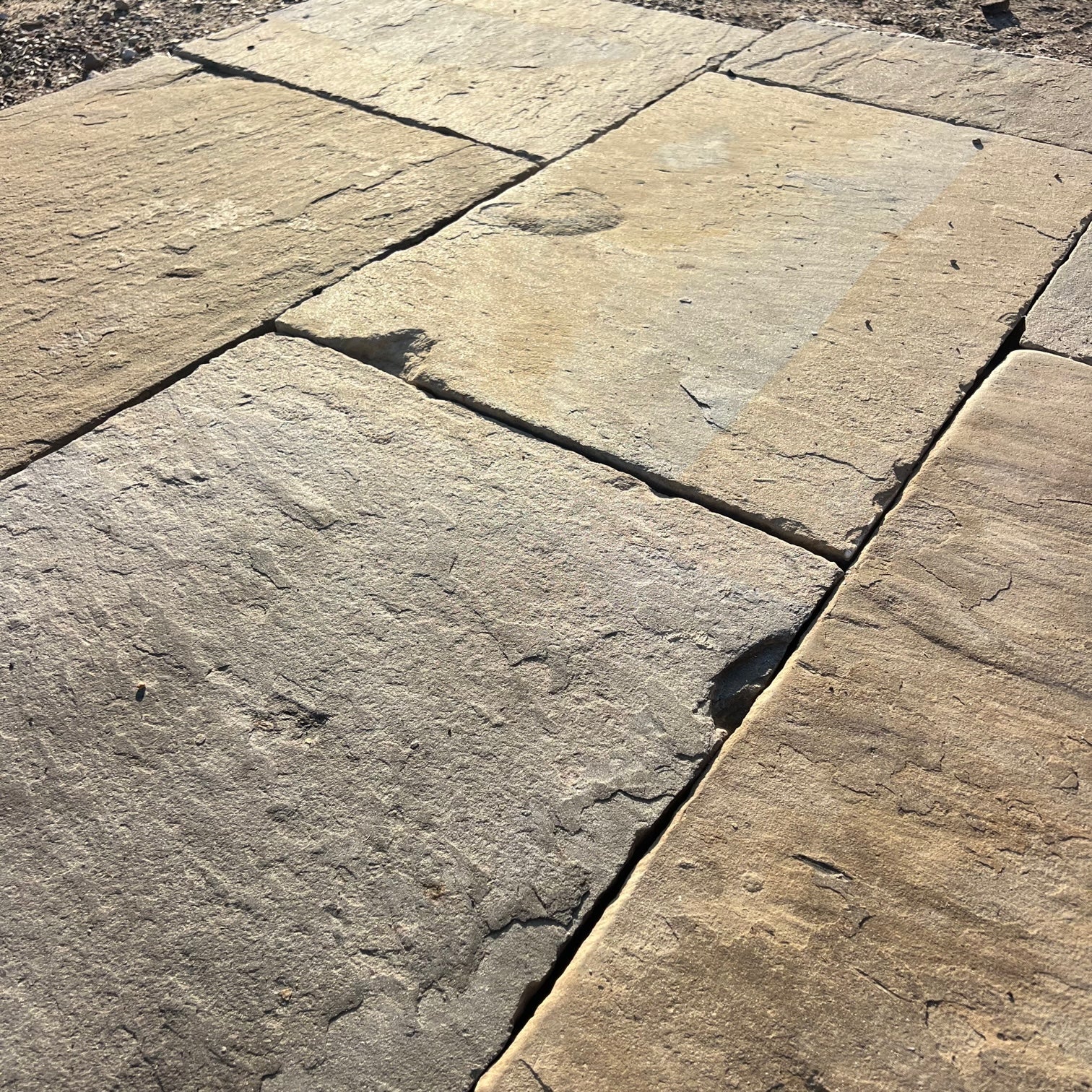 Lastricato in pietra arenaria dettaglio