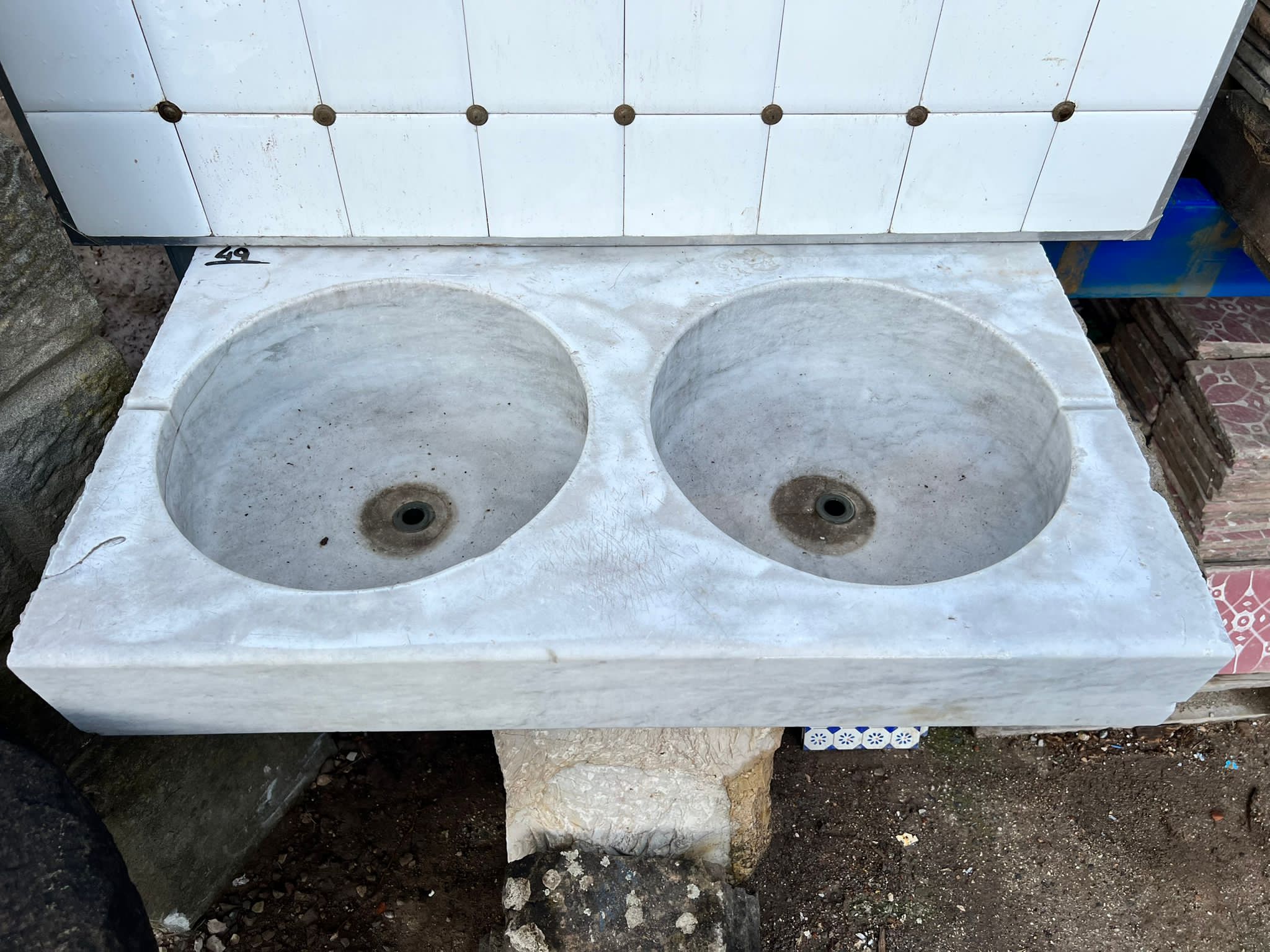 Lavandino con due buche 