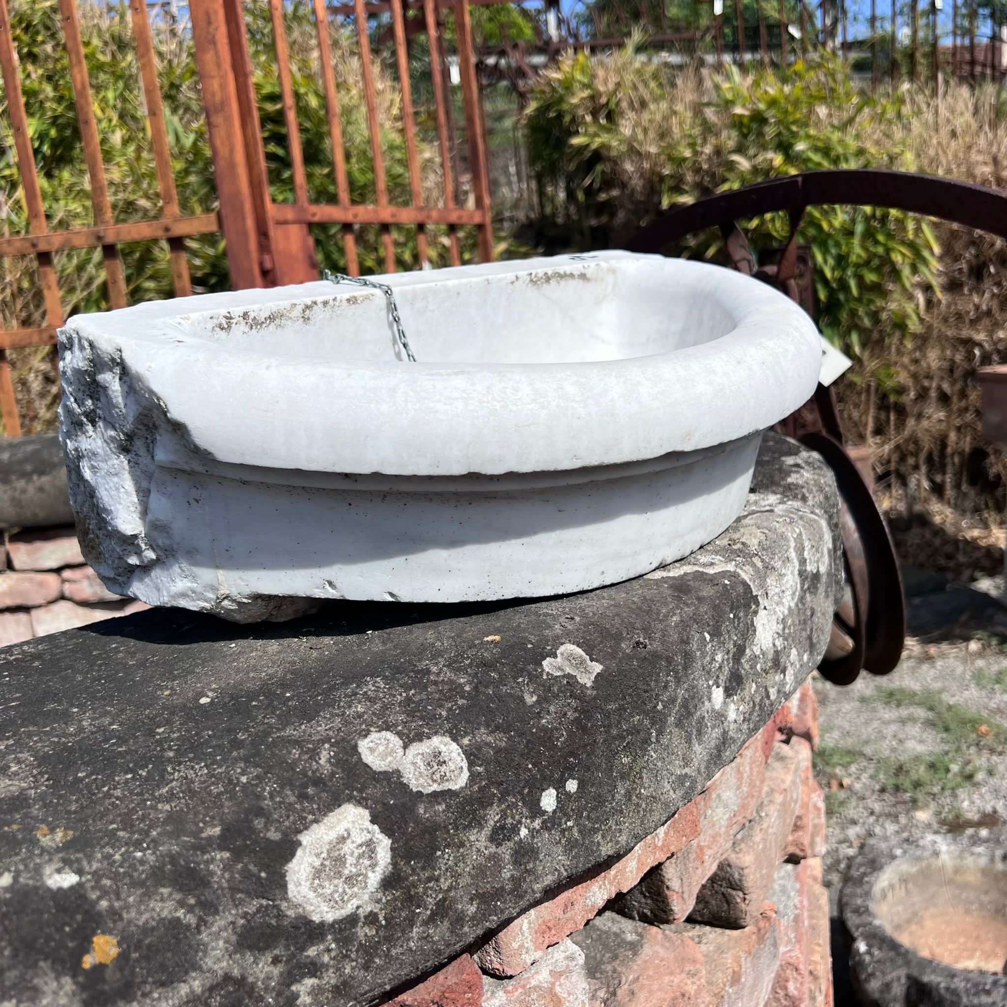 Lavandino di piccole dimensioni