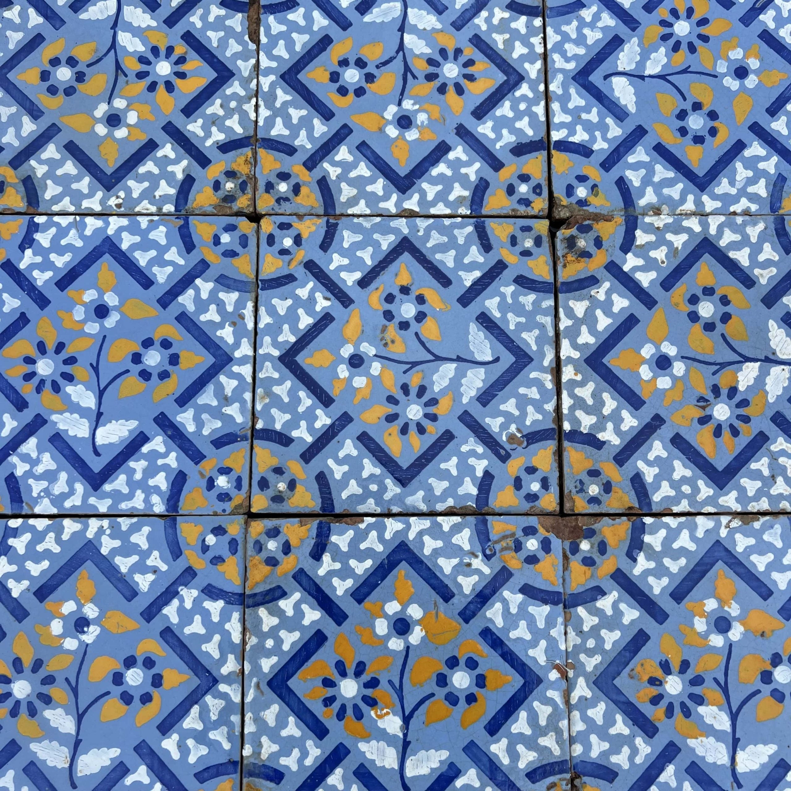 Maioliche-con-fiorellino 