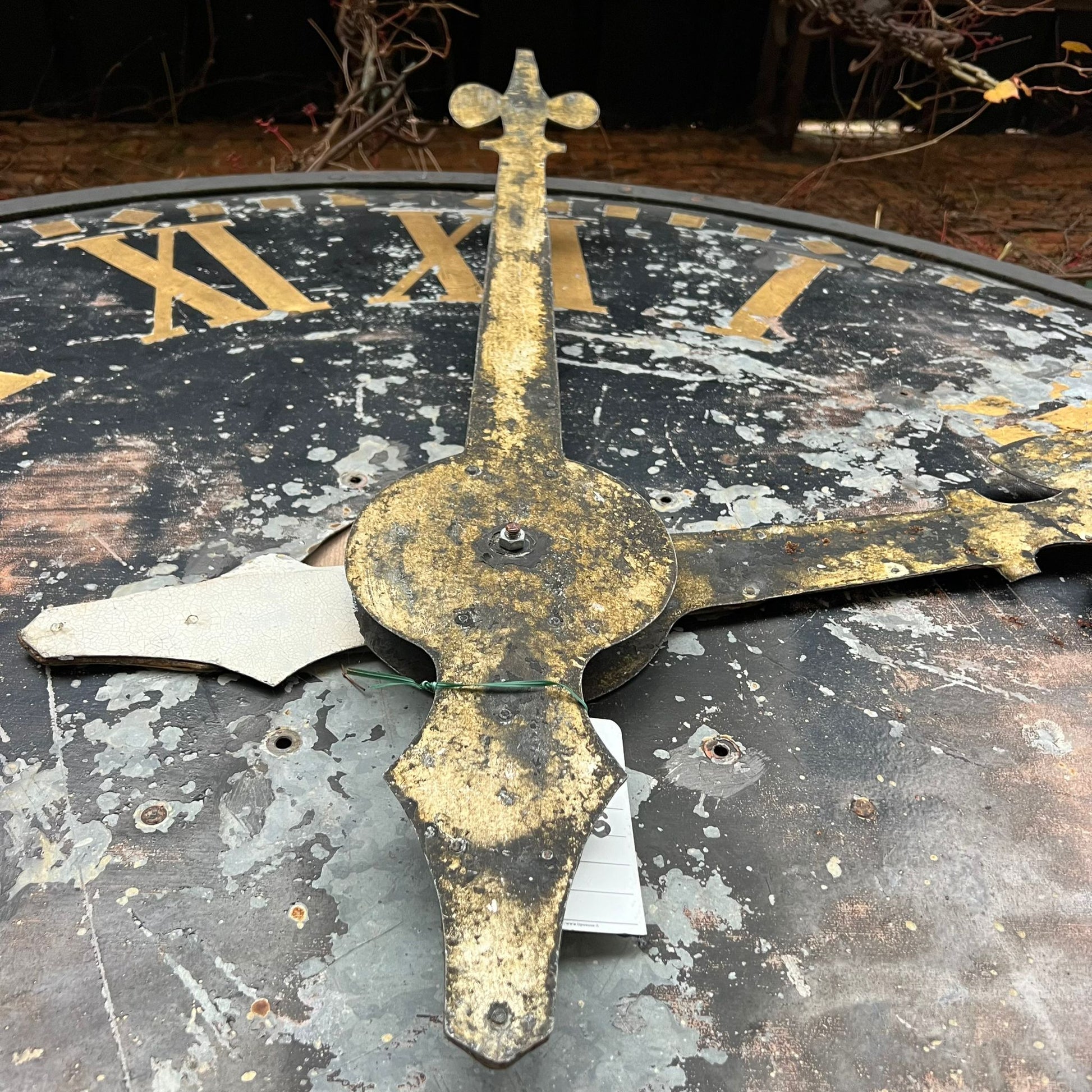 Orologio da parete recuperato