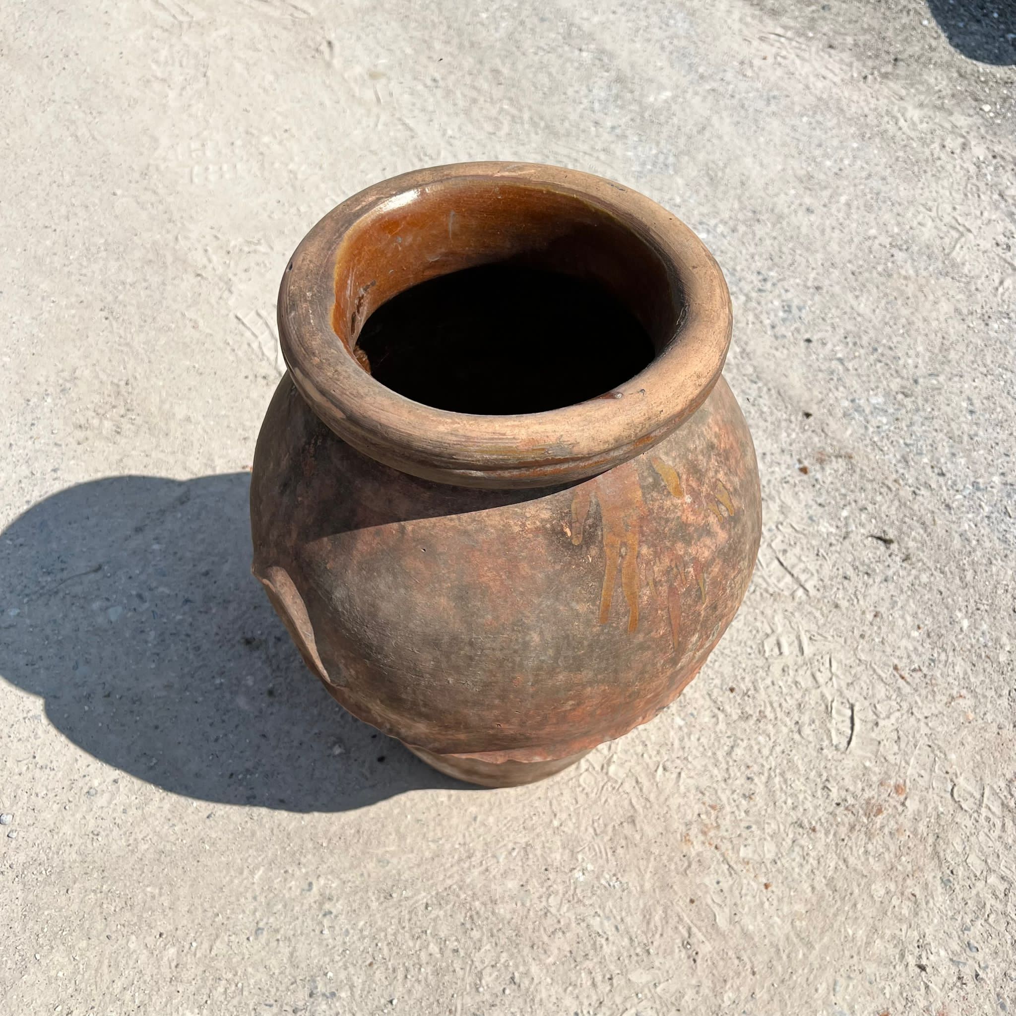 Small terracotta jar